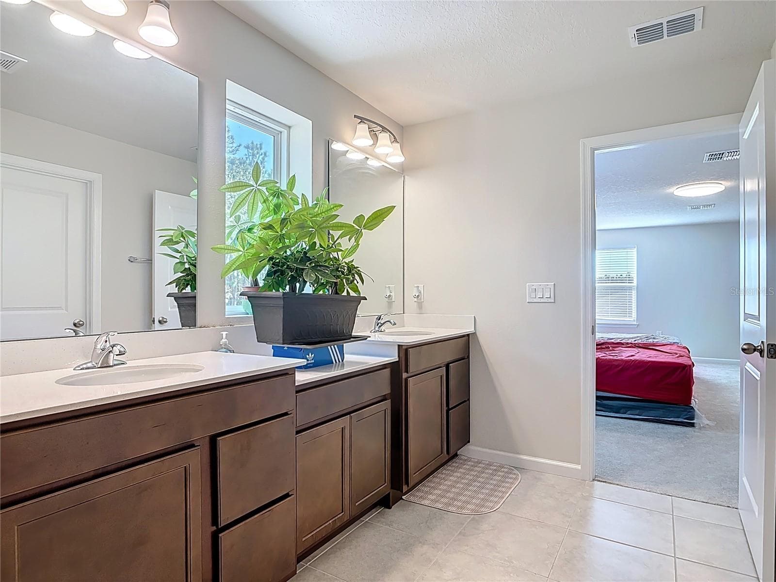 Single Family Residence at 121 EAGLE HARBOR WAY, DAYTONA BEACH, photo 31 of 51