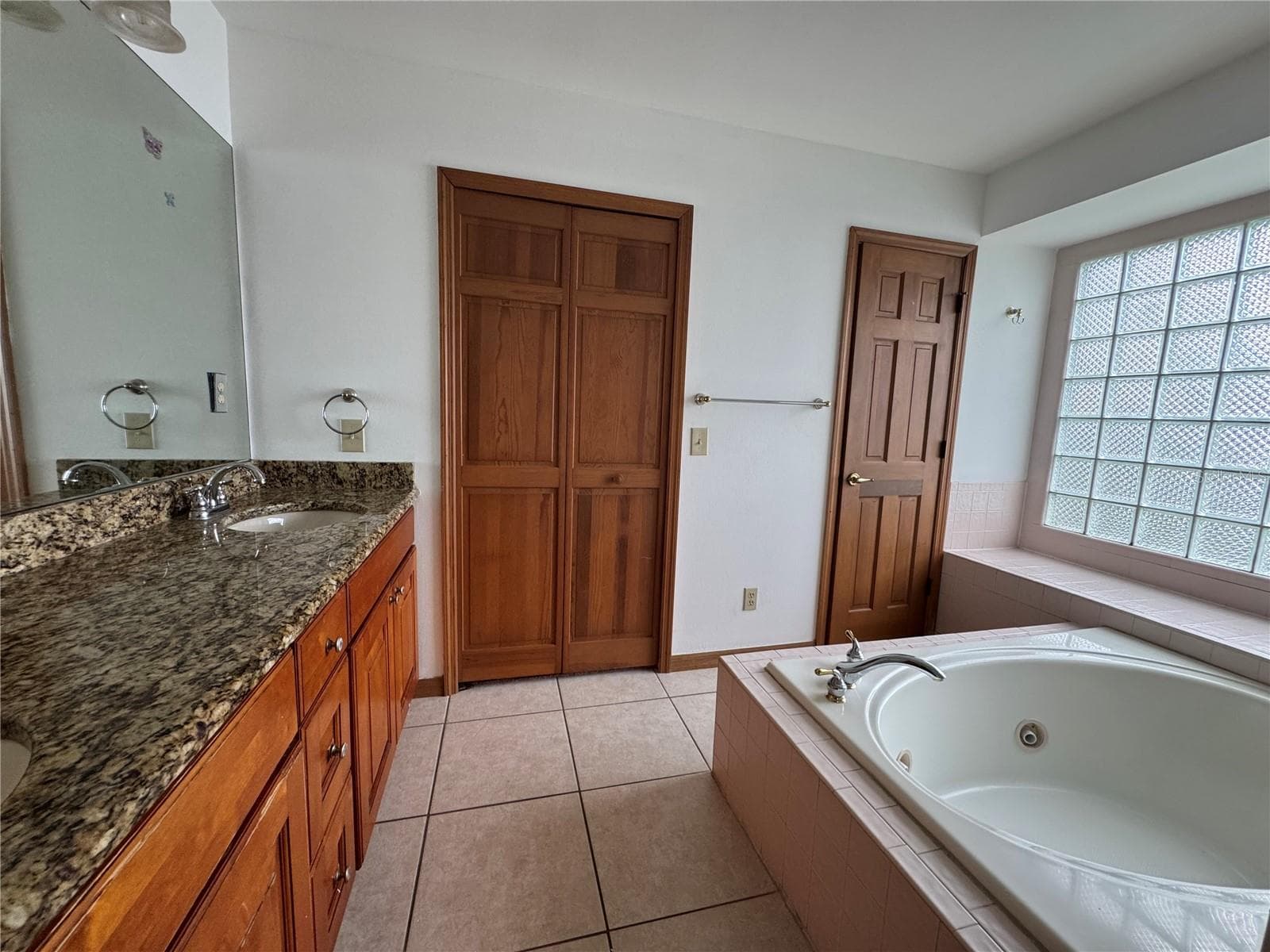 Single Family Residence at 1206 CORNERSTONE CT, ORLANDO, photo 13 of 46
