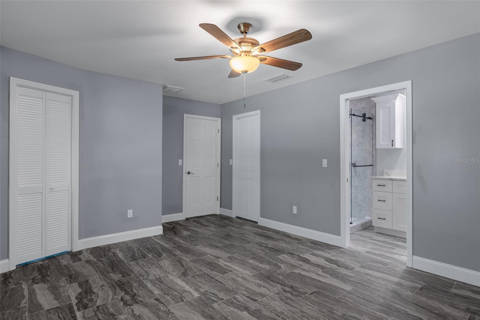 Primary Bedroom - 11870 W RIVERHAVEN DR, HOMOSASSA