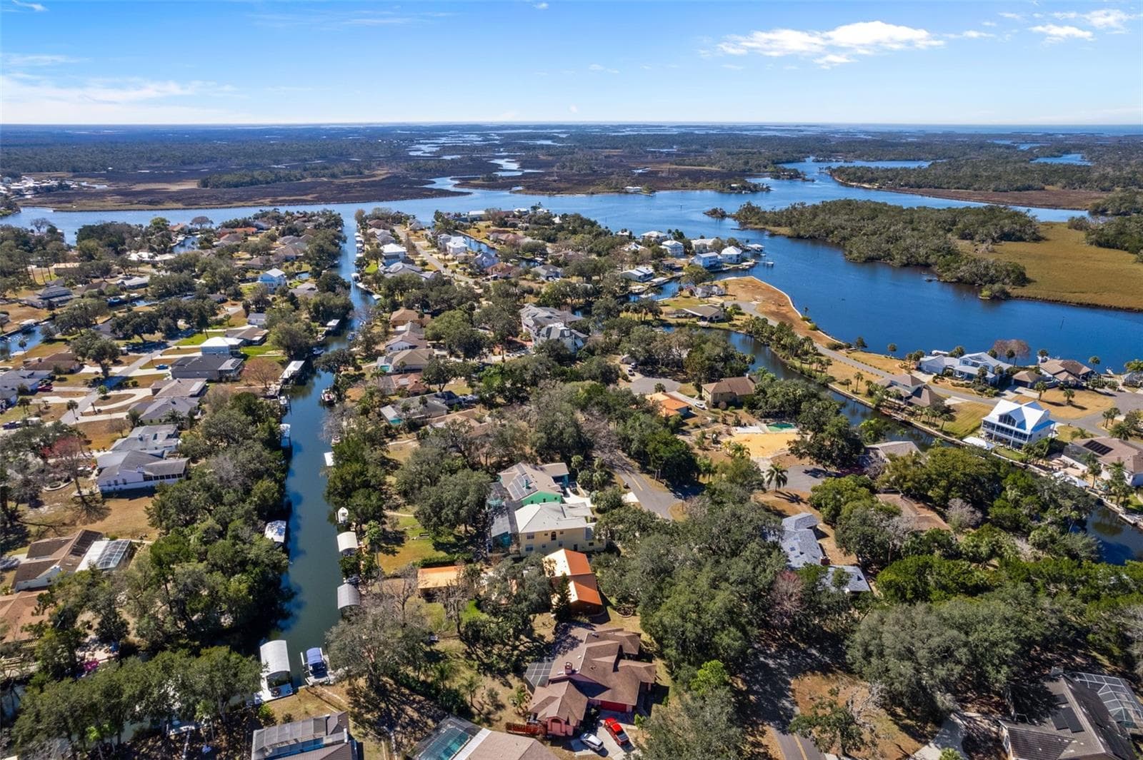 Single Family Residence at 11870 W RIVERHAVEN DR, HOMOSASSA, photo 41 of 59