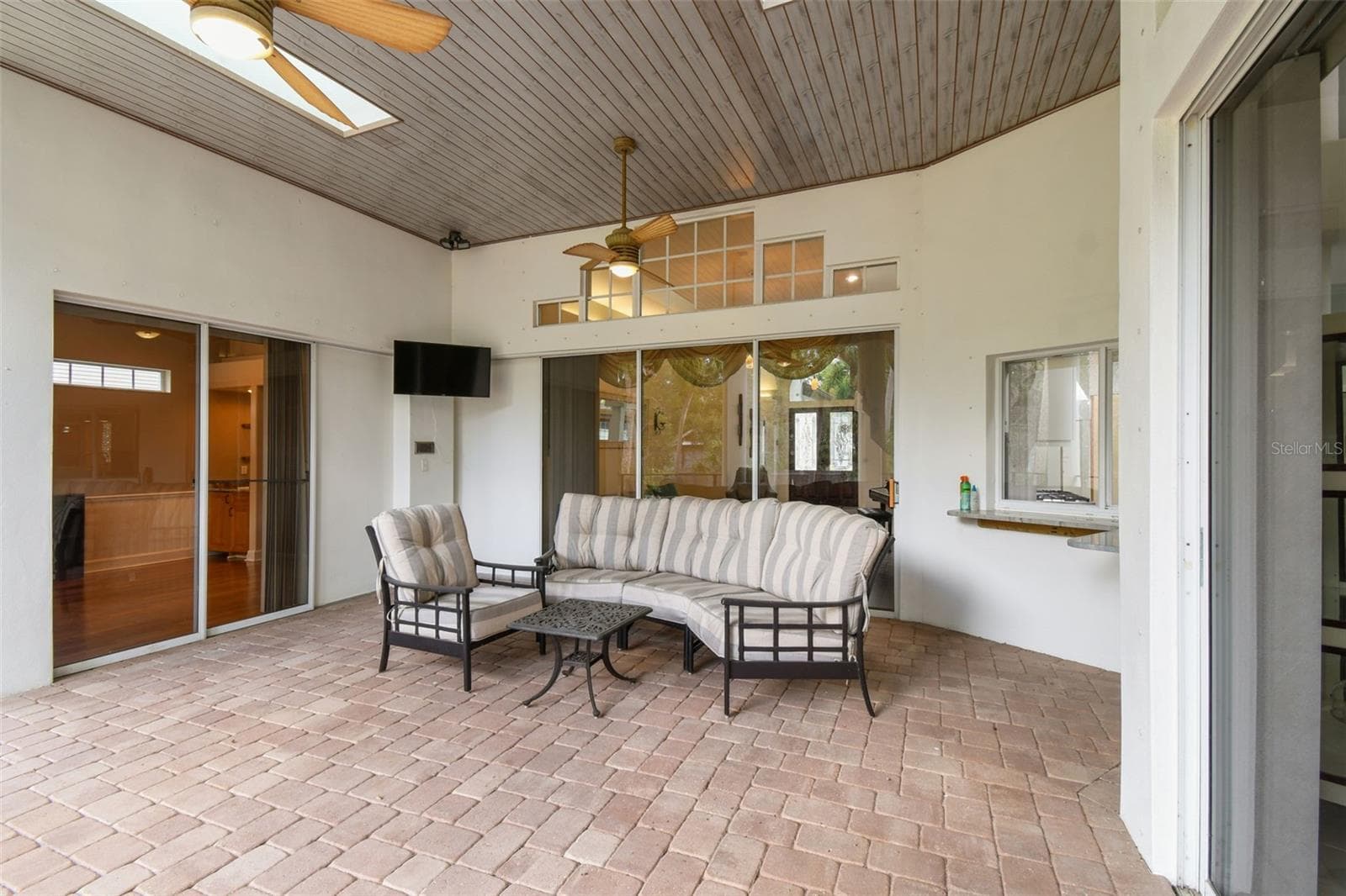 Single Family Residence at 1705 MEYERS COVE DR, TARPON SPRINGS, photo 54 of 79