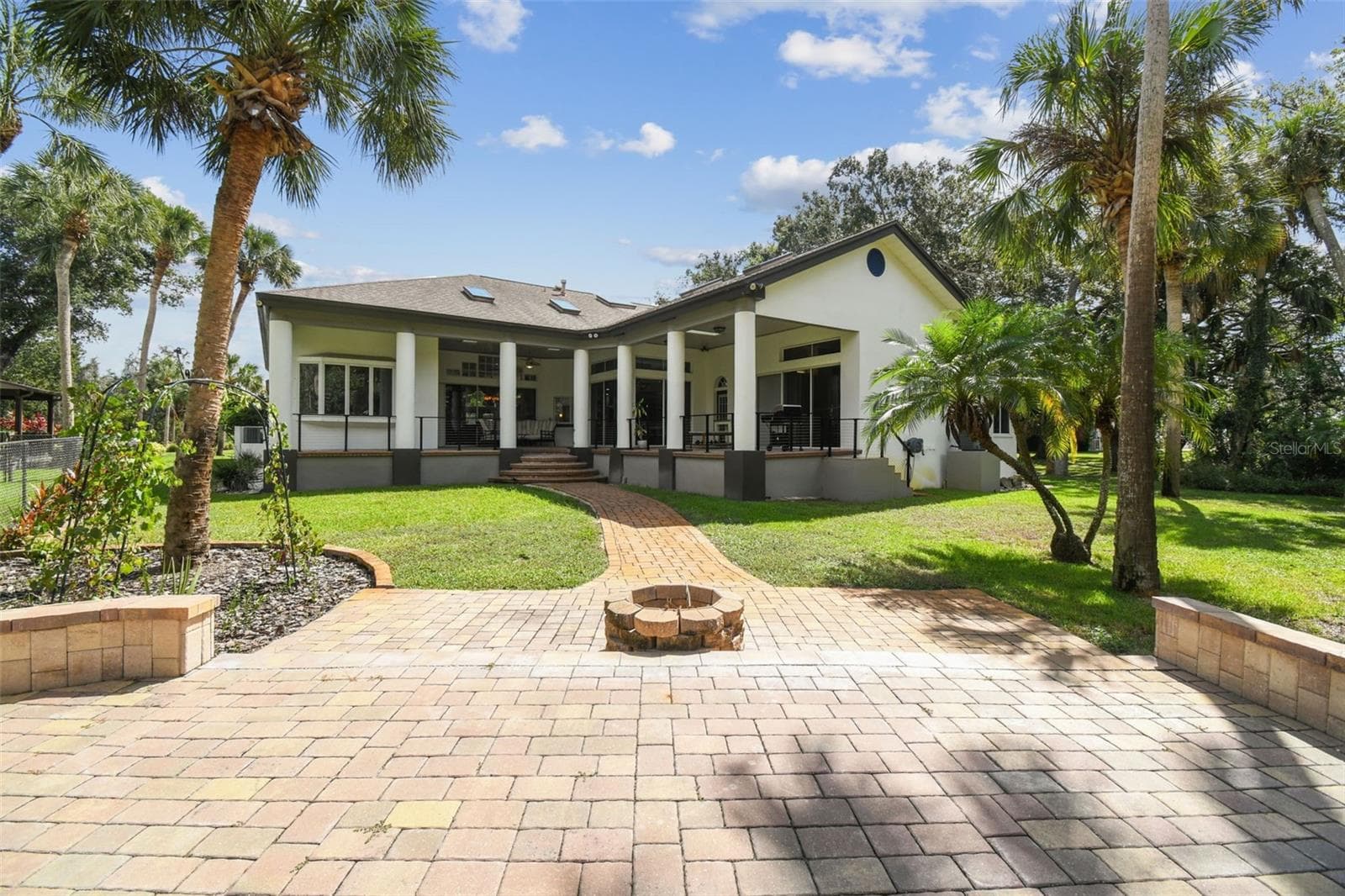Single Family Residence at 1705 MEYERS COVE DR, TARPON SPRINGS, photo 58 of 79