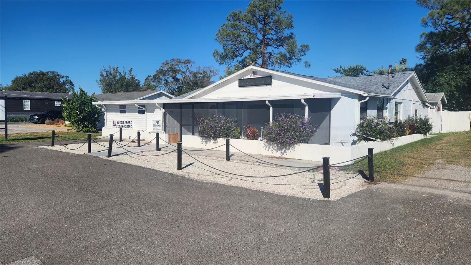 201 W SHELL POINT RD
