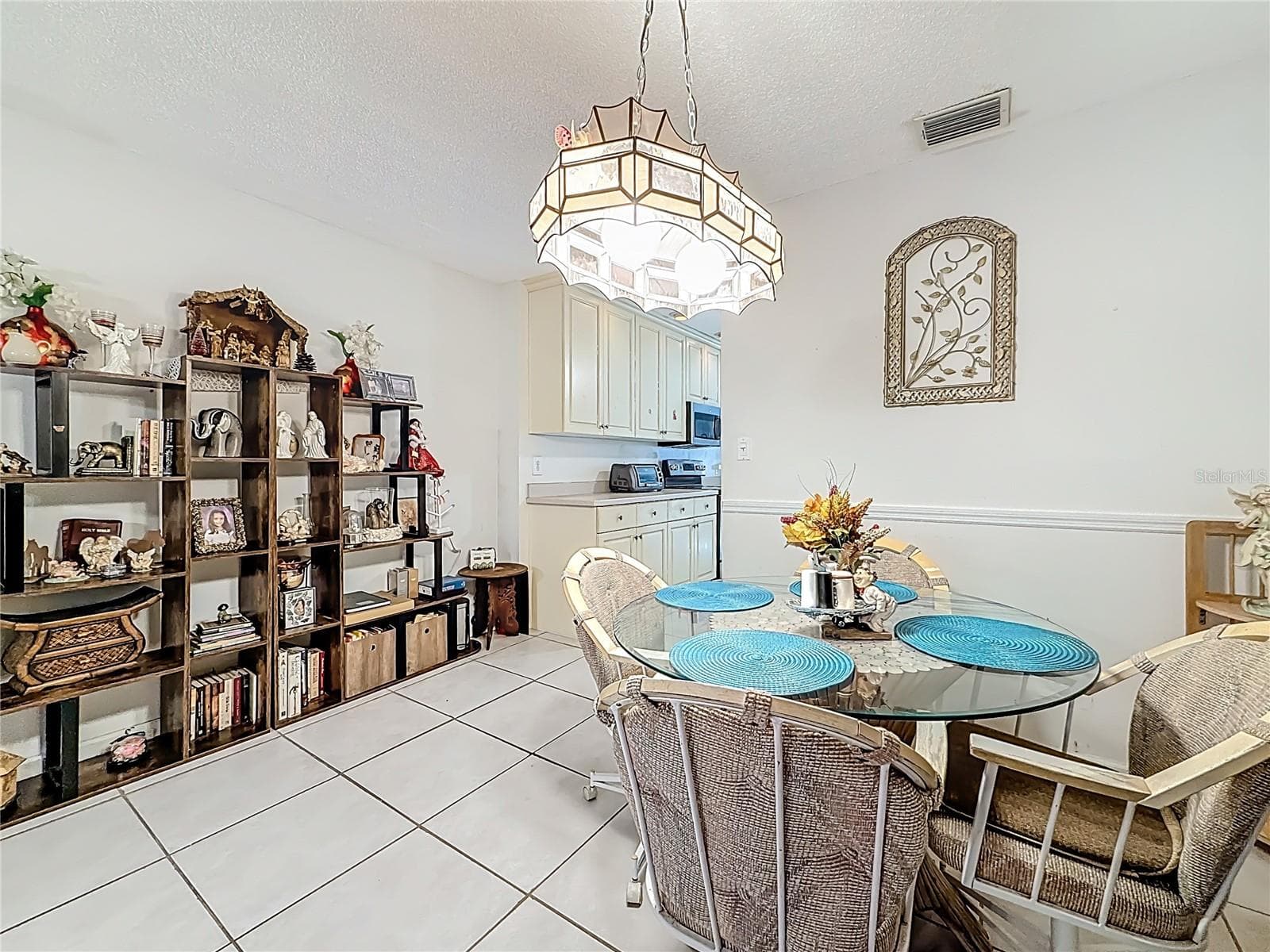 1020 85th Ave N no 119, dining area - 1020 85TH AVE N #119, ST PETERSBURG