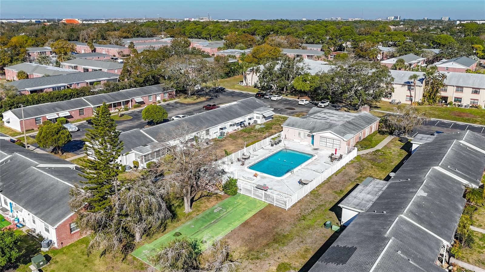 1020 85th Ave N no 119, Concord Village South community pool and clubhouse, view - 1020 85TH AVE N #119, ST PETERSBURG