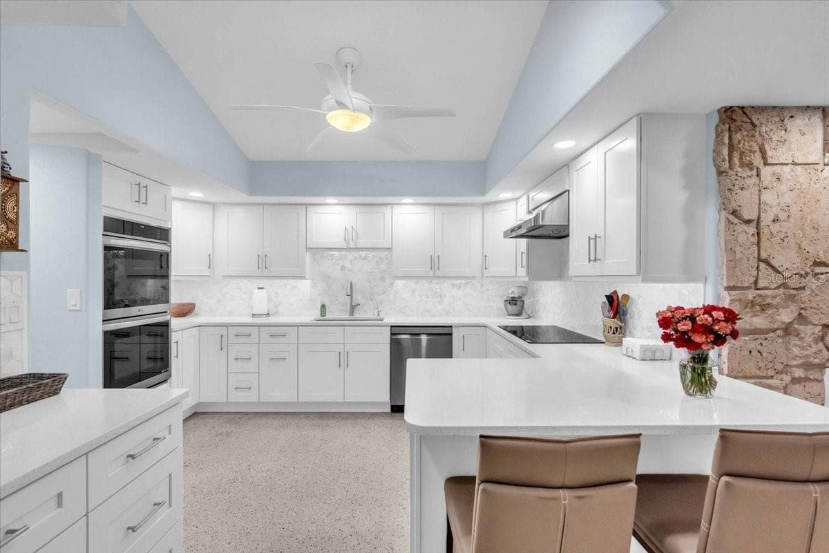 Single Family Residence at 27450 SAN MARCO DR, PUNTA GORDA, photo 16 of 50