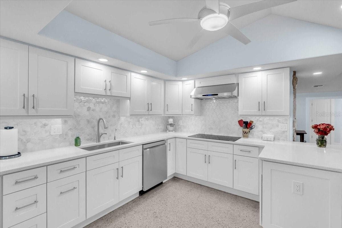Single Family Residence at 27450 SAN MARCO DR, PUNTA GORDA, photo 18 of 50