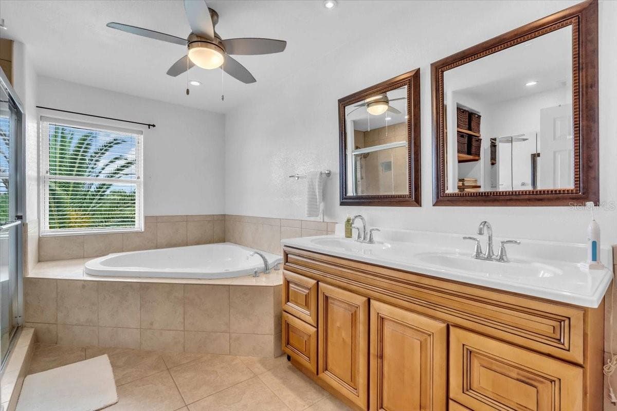 Single Family Residence at 27450 SAN MARCO DR, PUNTA GORDA, photo 29 of 50