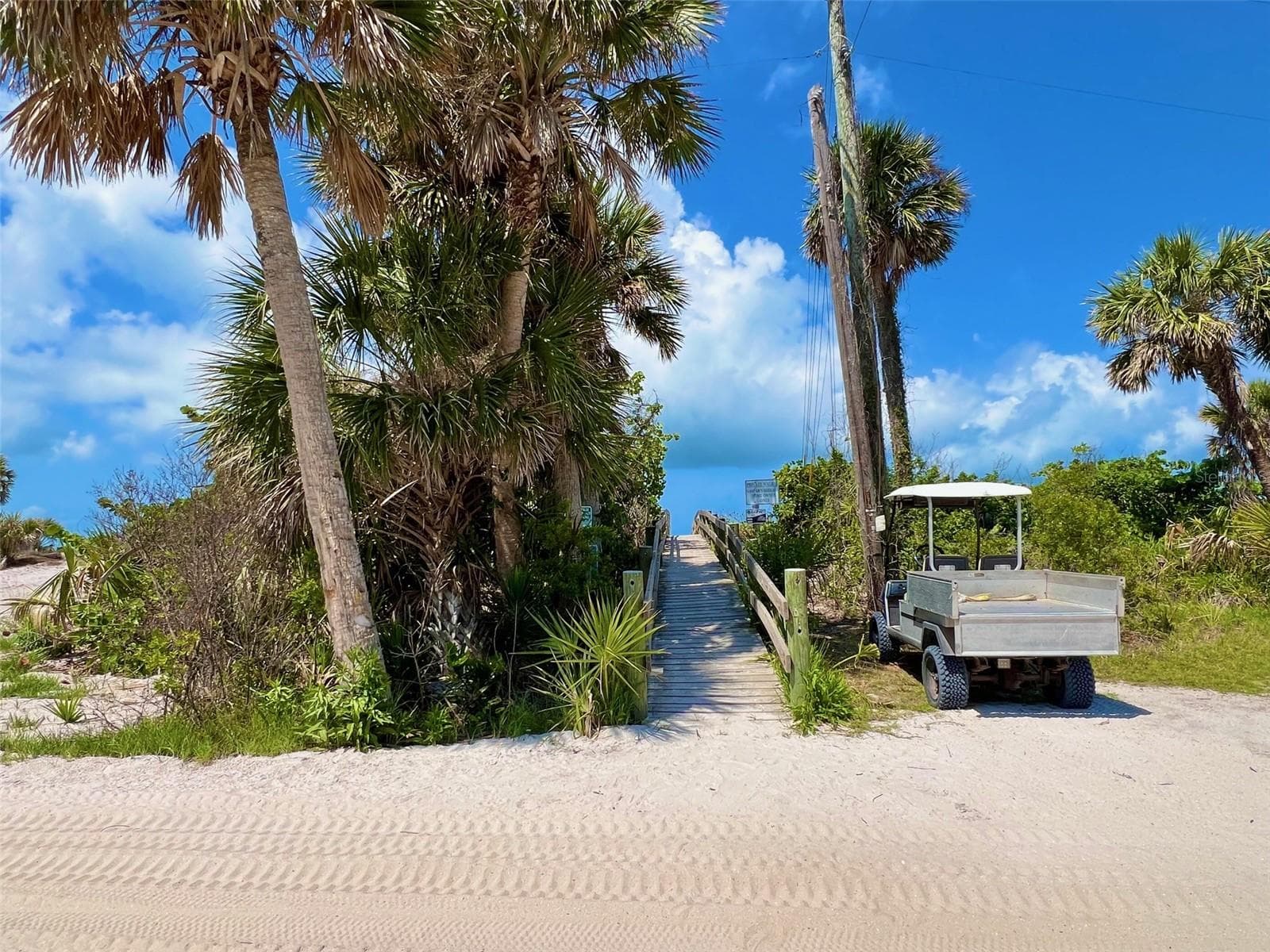 Beach access - 9574 BUCCANEER TRL, PLACIDA