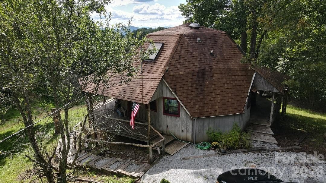 Single Family Residence at 745 Broom Road, Tuckasegee, photo 7 of 43