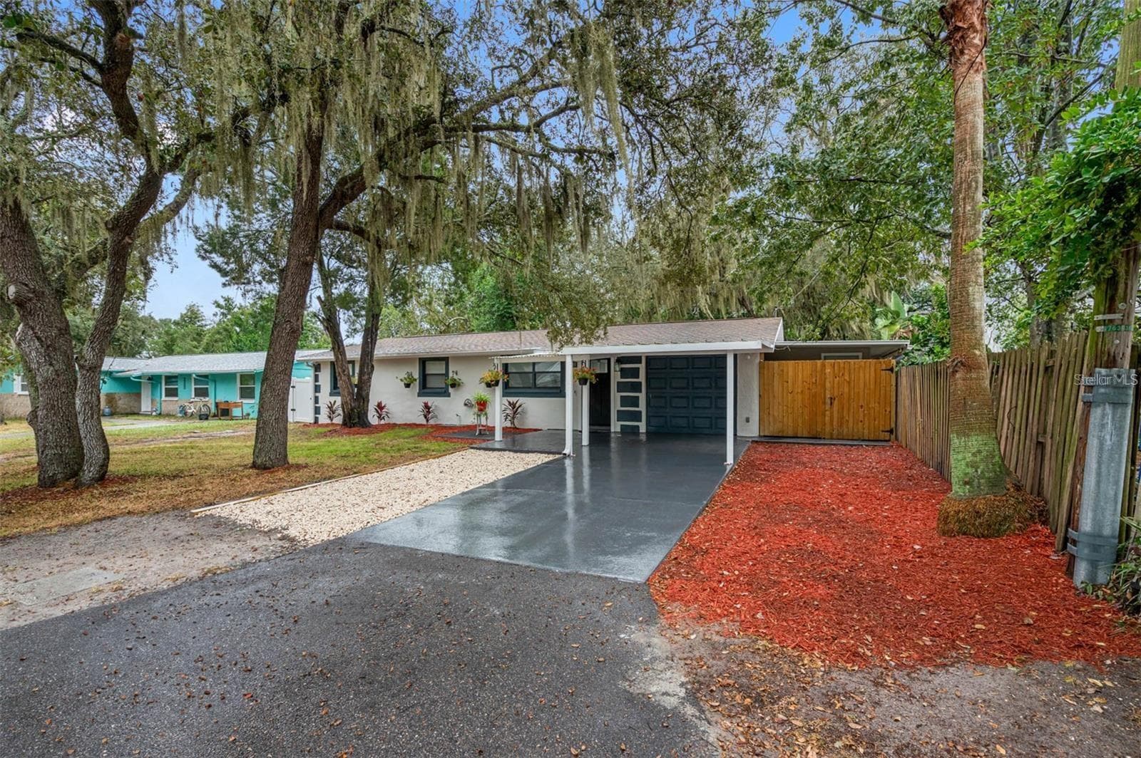Single Family Residence at 11115 STAFFORD LN, RIVERVIEW, photo 2 of 40