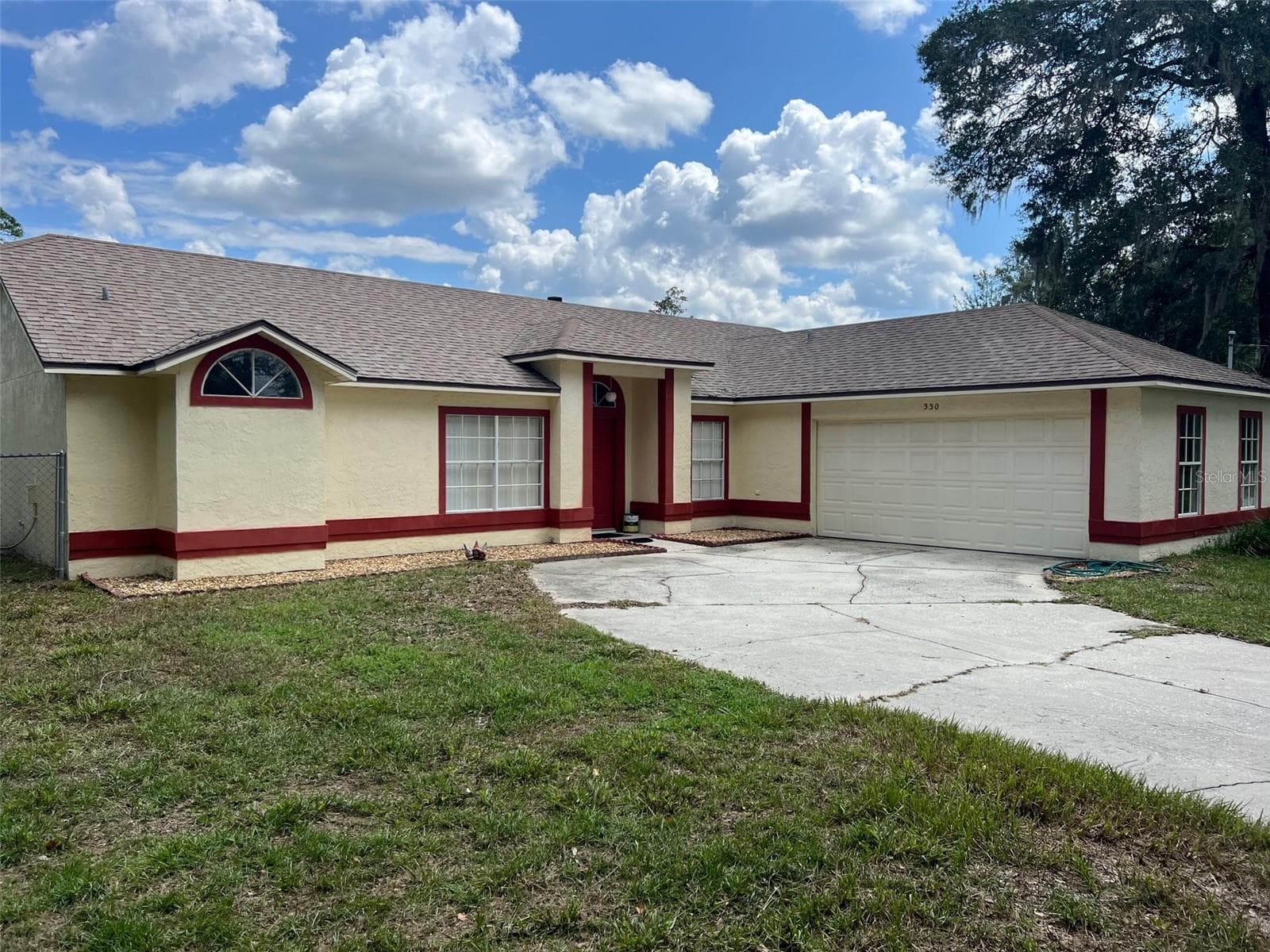 Single Family Residence at 330 BONNIE LN, ORANGE CITY, photo 2 of 37