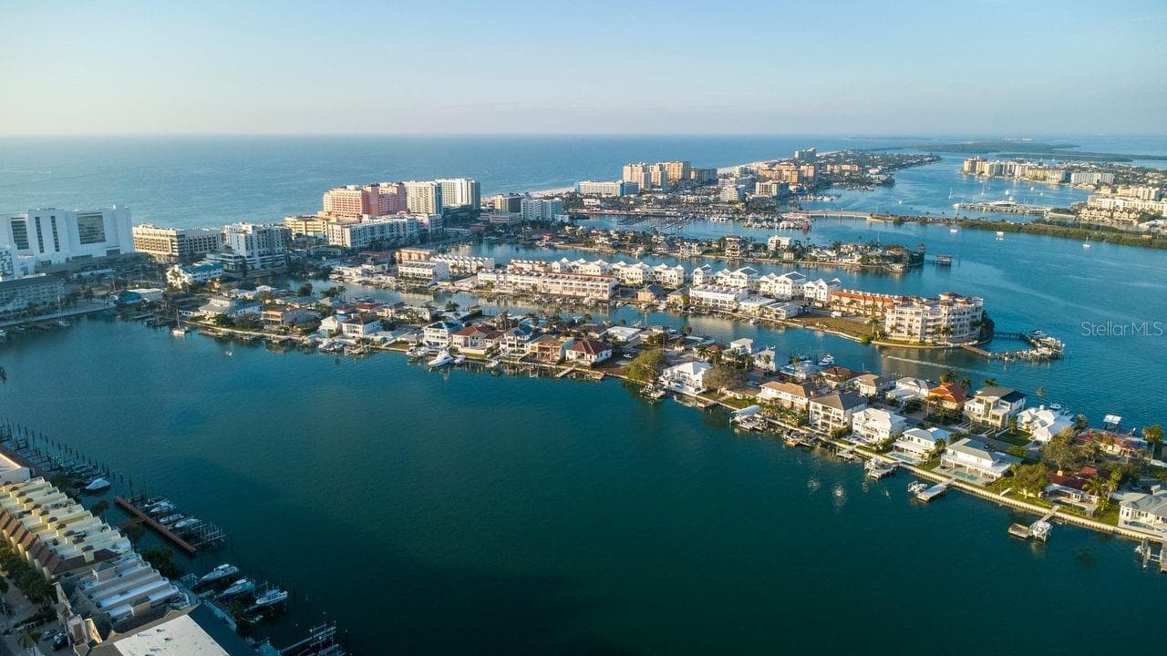 Condominium at 830 S GULFVIEW BLVD #502, CLEARWATER BEACH, photo 15 of 58