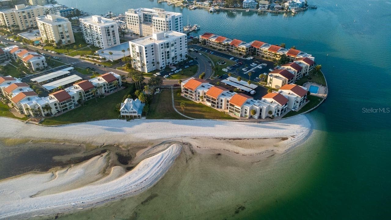 Condominium at 830 S GULFVIEW BLVD #502, CLEARWATER BEACH, photo 22 of 58