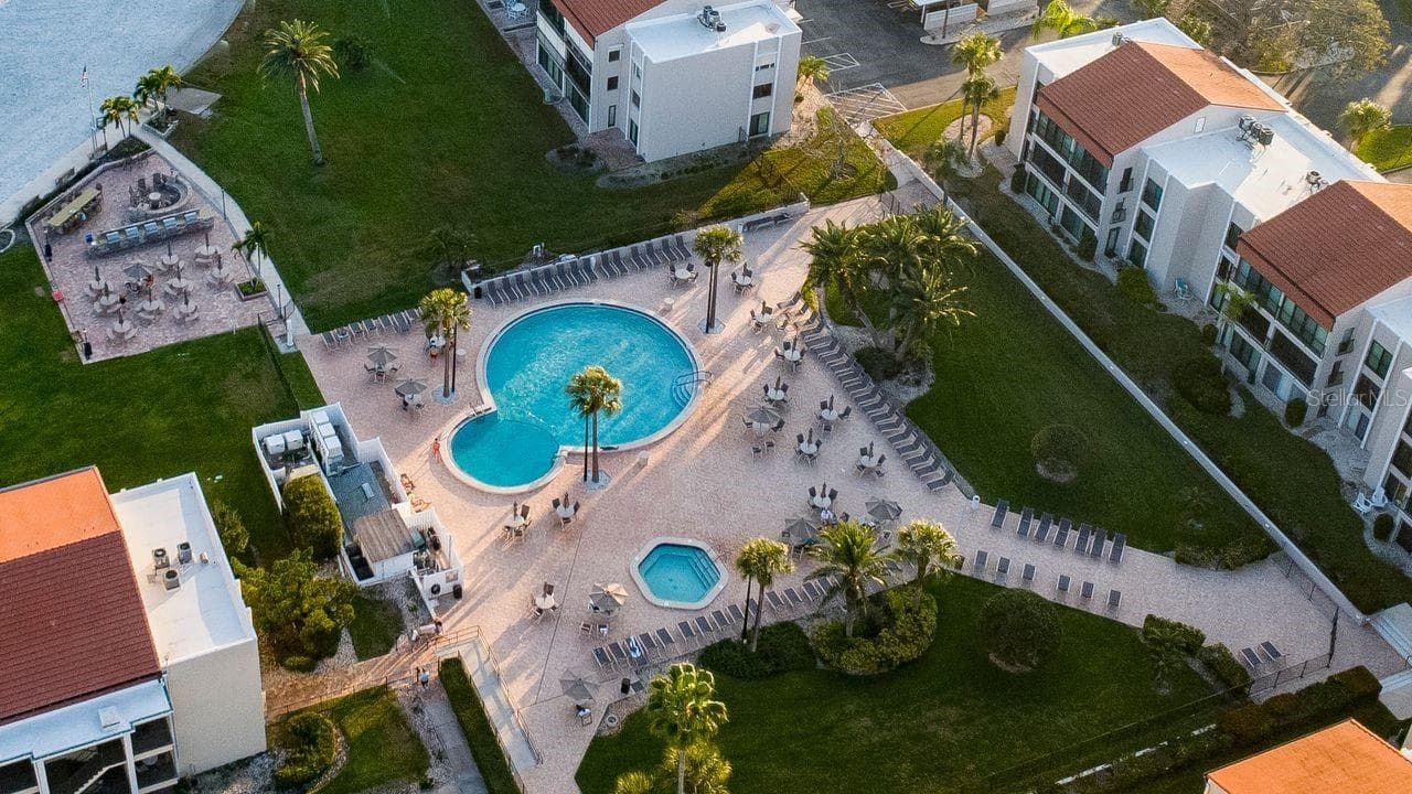 Condominium at 830 S GULFVIEW BLVD #502, CLEARWATER BEACH, photo 24 of 58