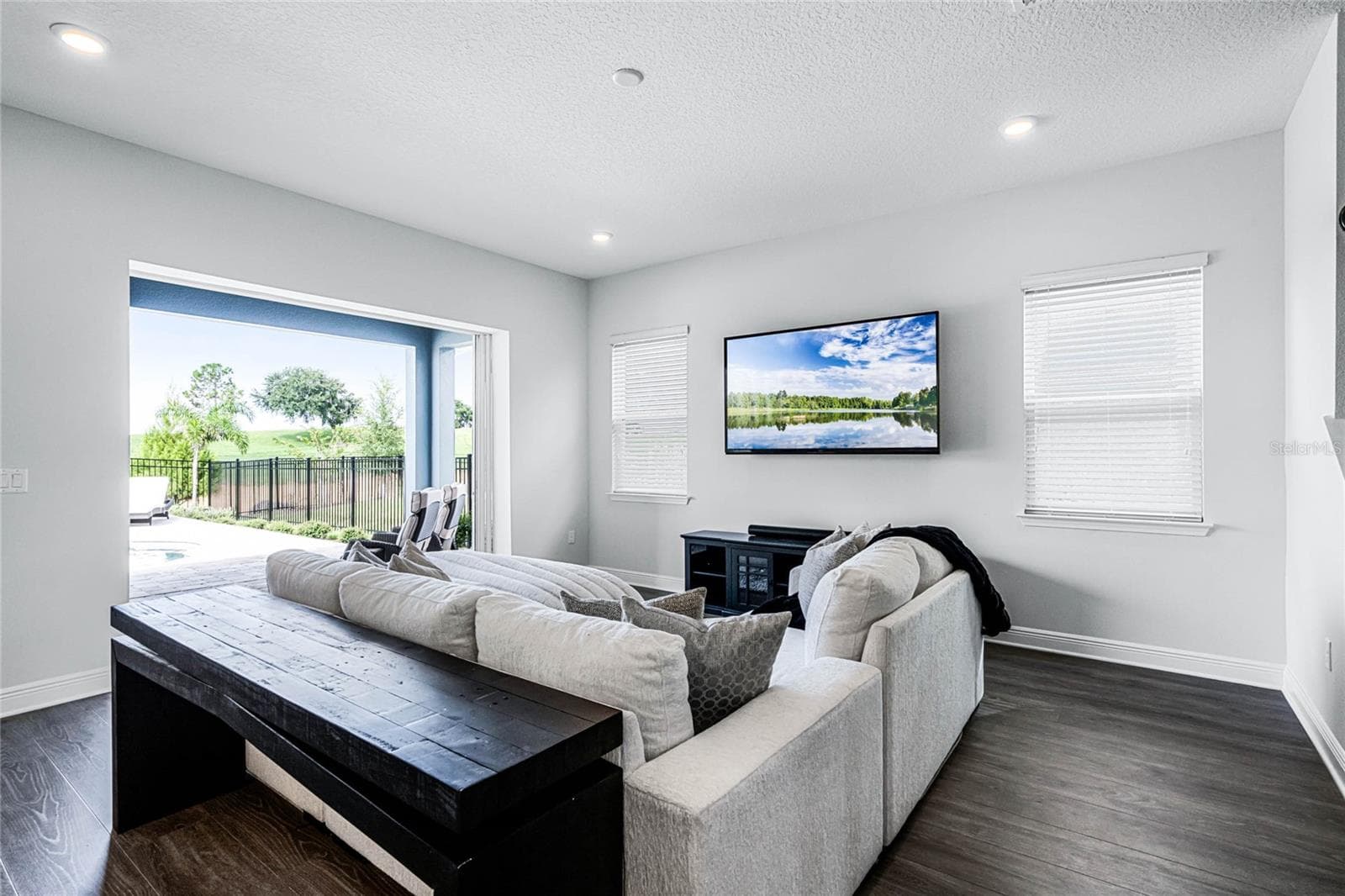 Single Family Residence at 15734 VETTA DR, MONTVERDE, photo 3 of 39