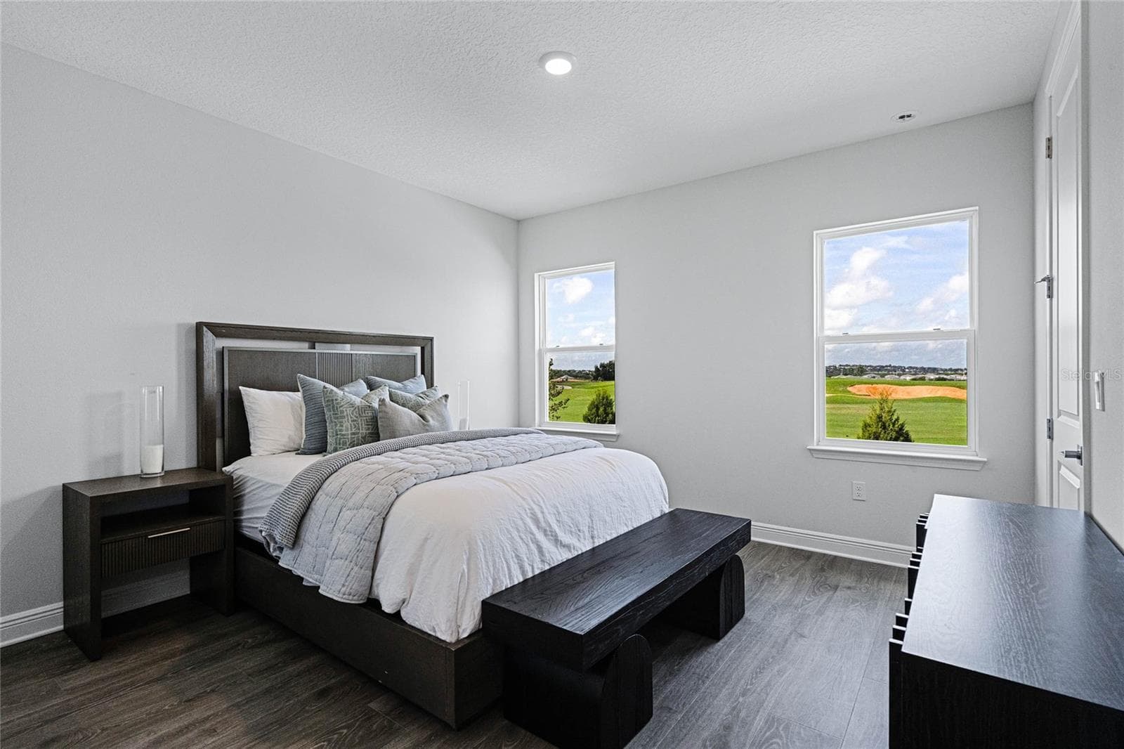 Single Family Residence at 15734 VETTA DR, MONTVERDE, photo 22 of 39