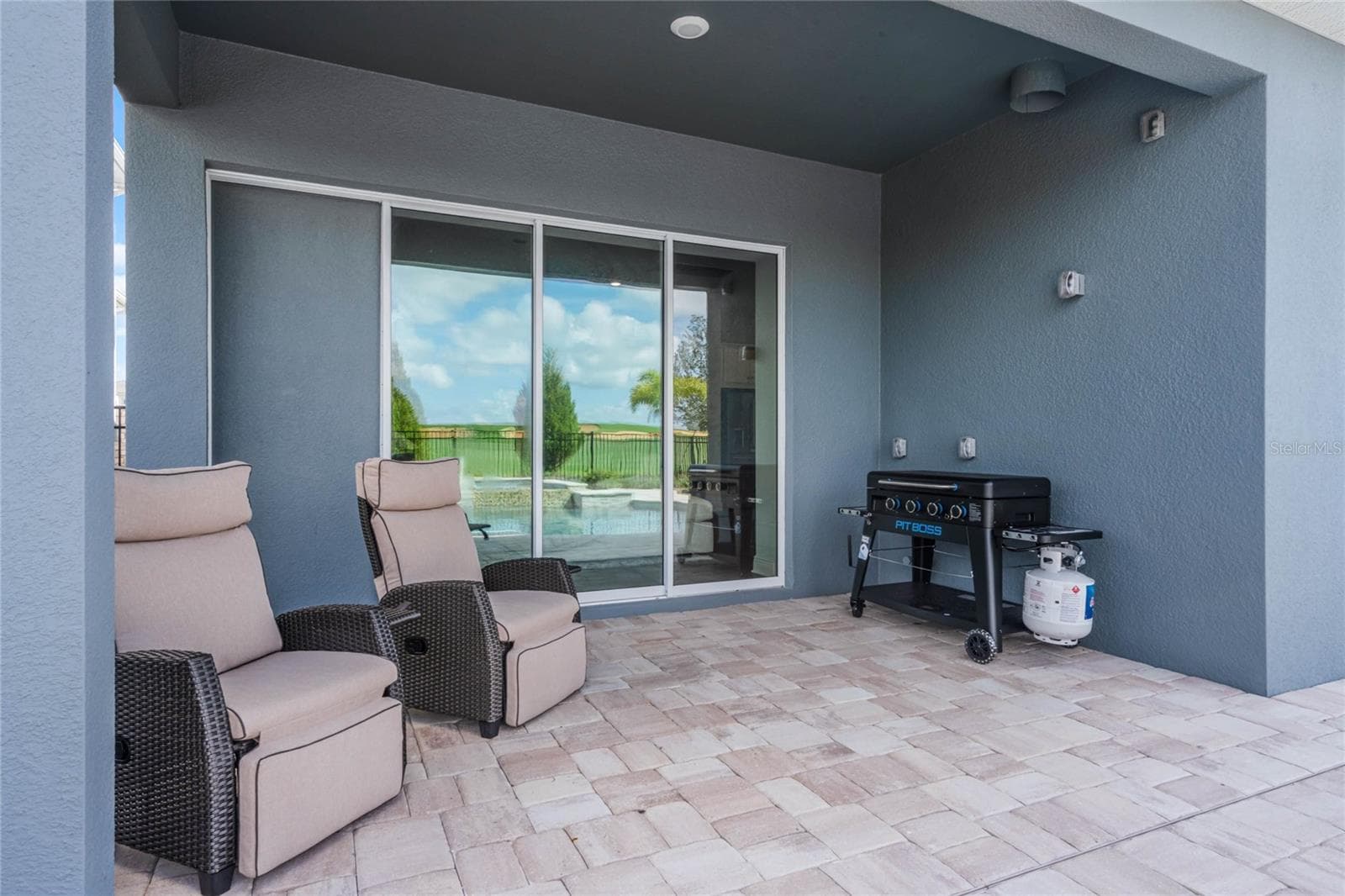 Single Family Residence at 15734 VETTA DR, MONTVERDE, photo 29 of 39
