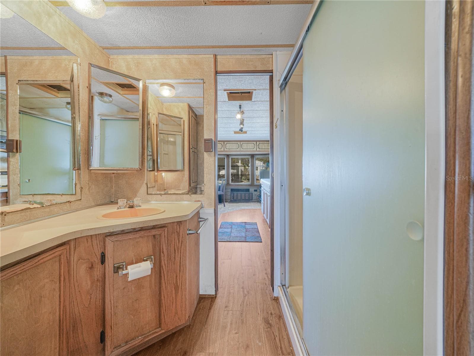 Manufactured Home at 31 STONEFLY CIR, LAKE WALES, photo 13 of 45