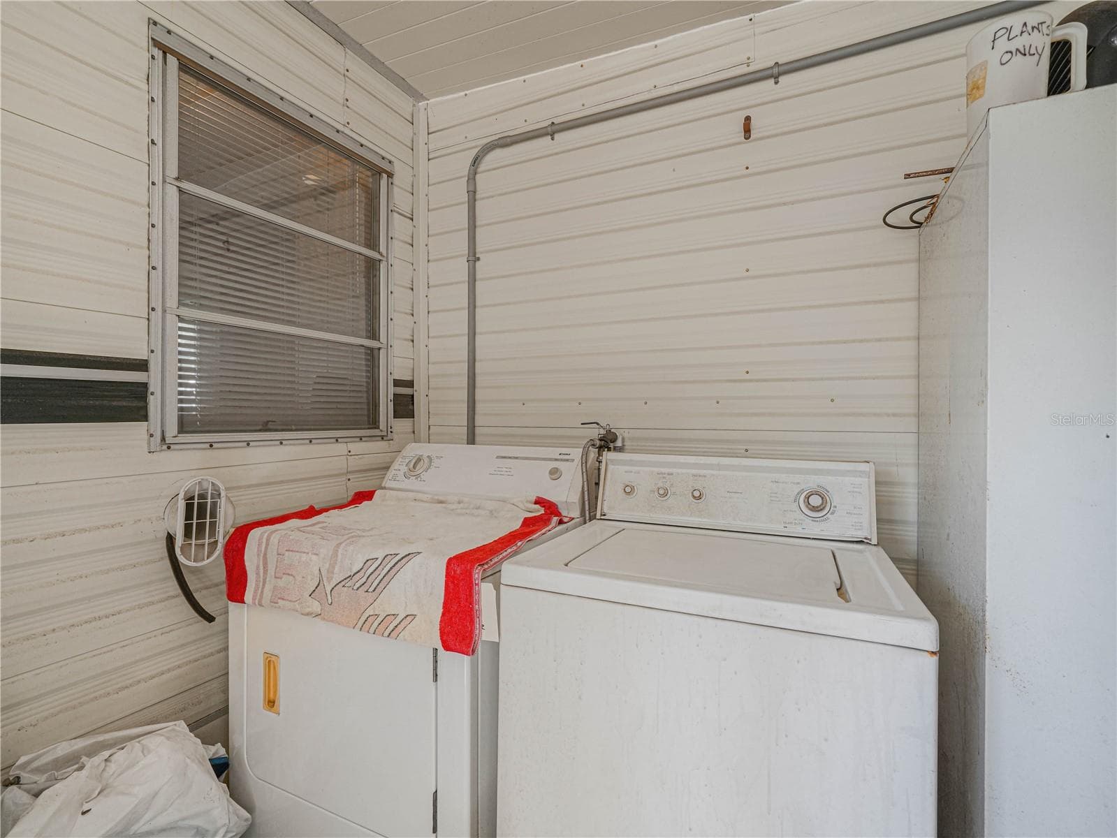Manufactured Home at 31 STONEFLY CIR, LAKE WALES, photo 18 of 45
