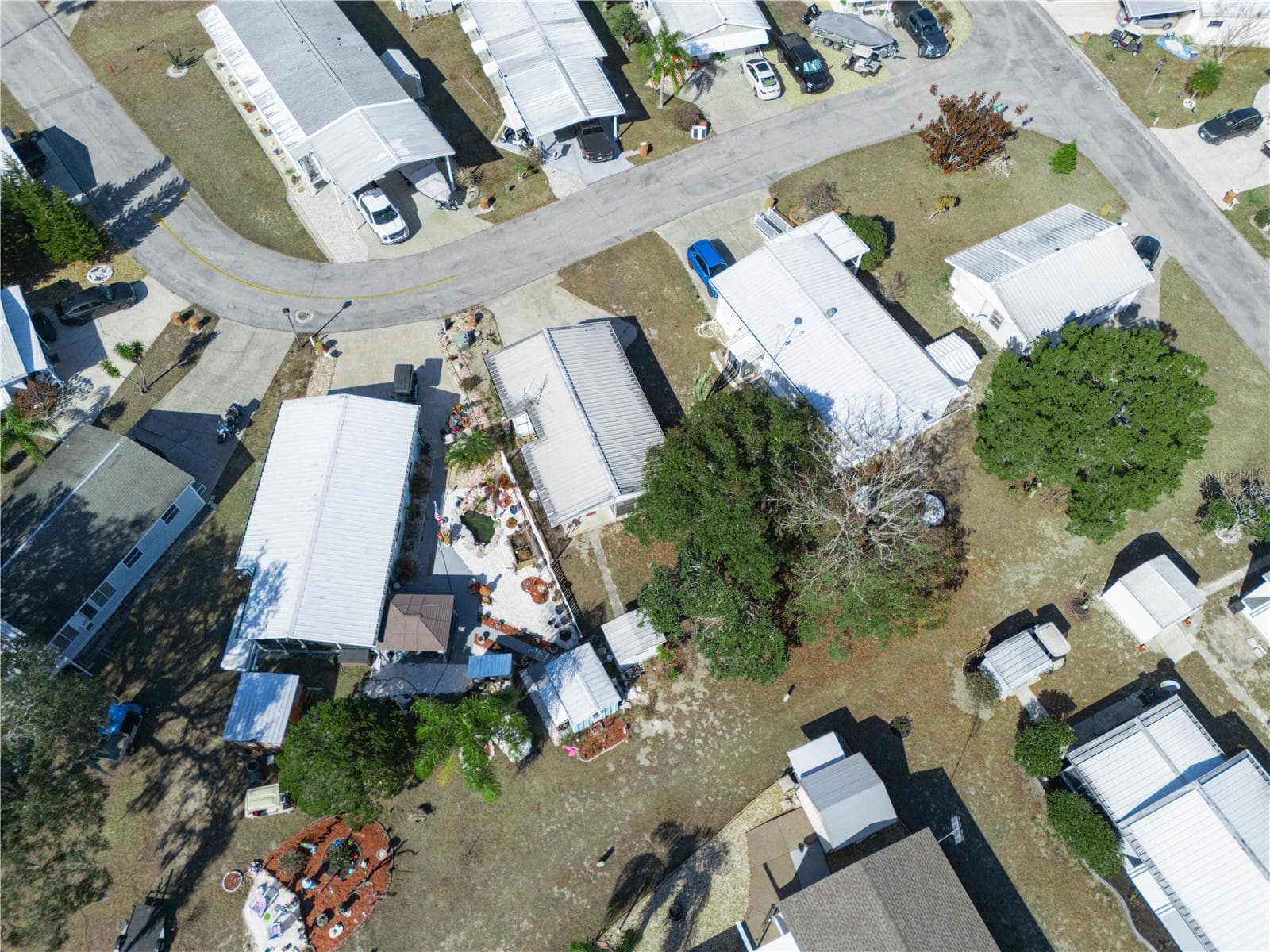 Manufactured Home at 31 STONEFLY CIR, LAKE WALES, photo 32 of 45