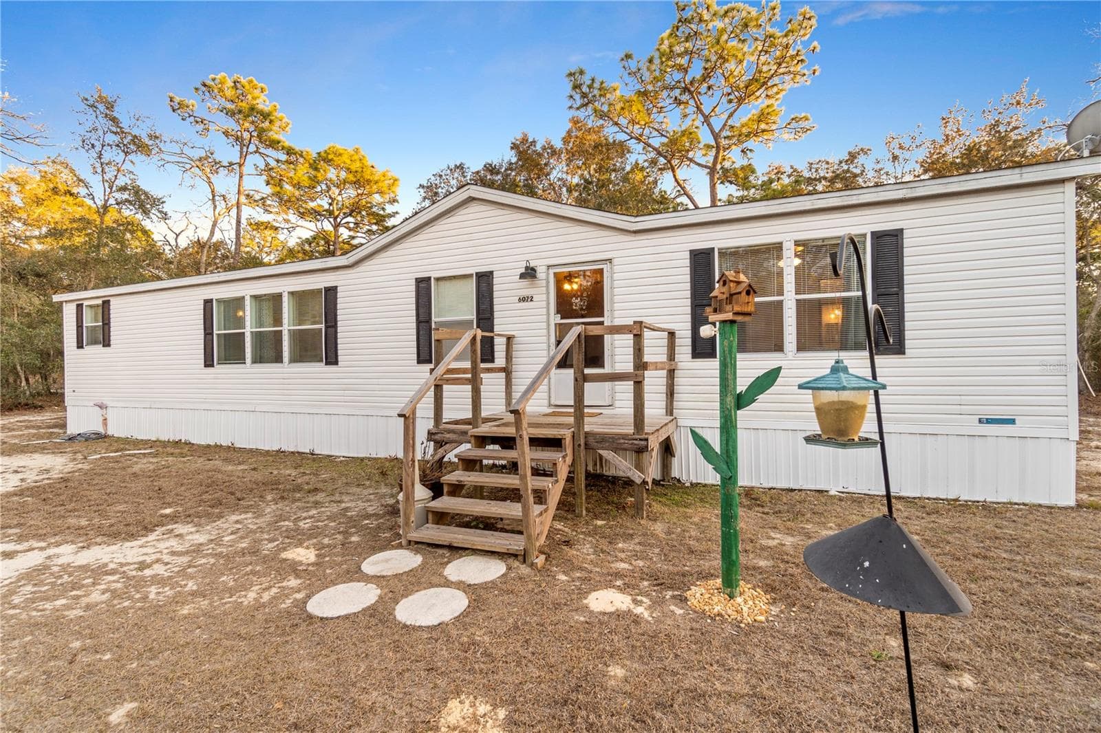 Manufactured Home at 6072 W PATRIOT ST, HOMOSASSA, photo 3 of 49
