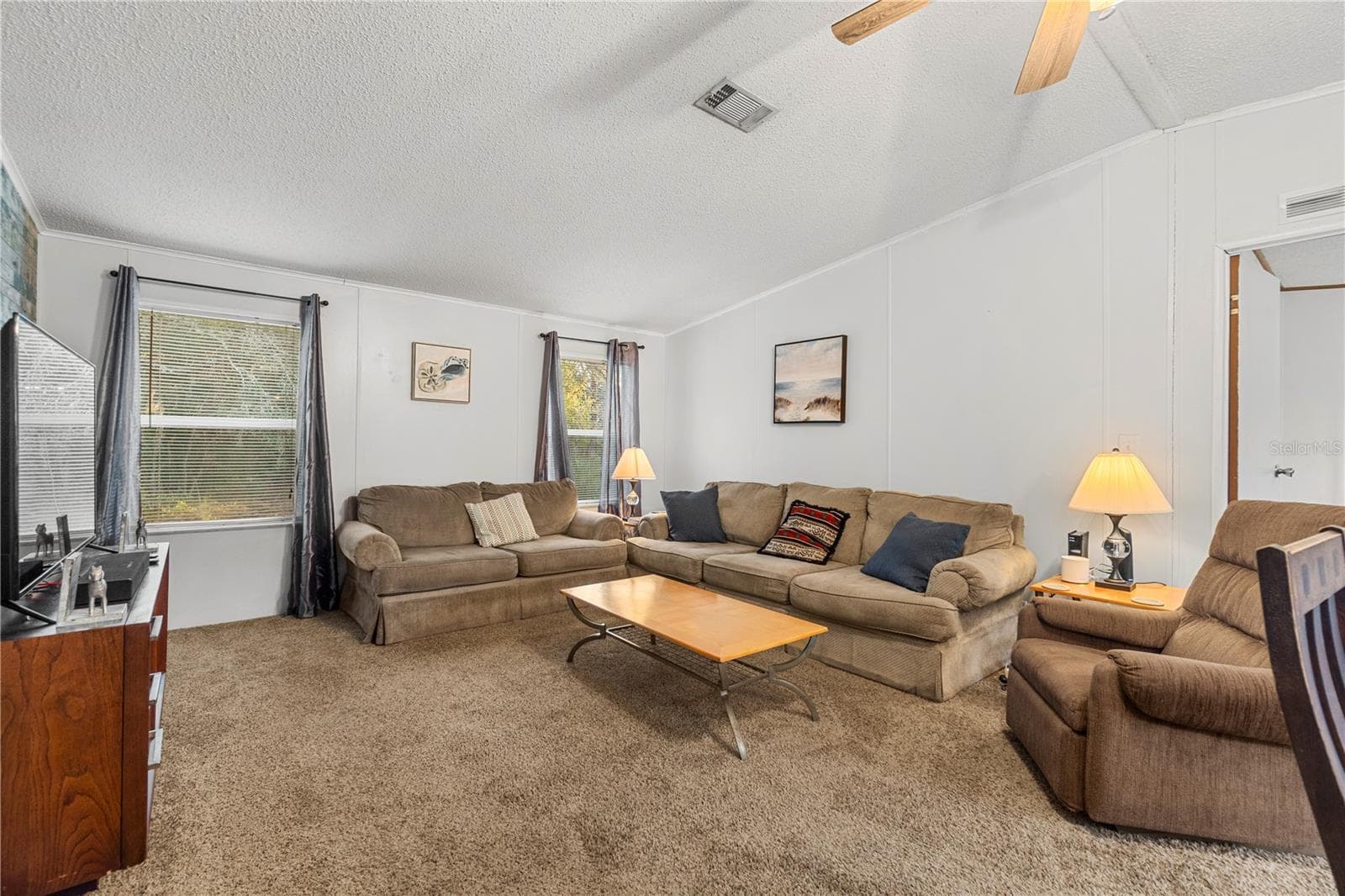 Manufactured Home at 6072 W PATRIOT ST, HOMOSASSA, photo 6 of 49