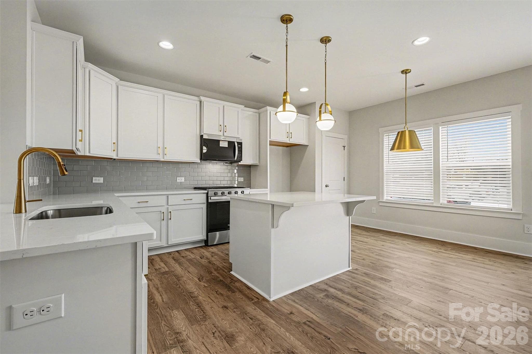 4768 Americana Avenue