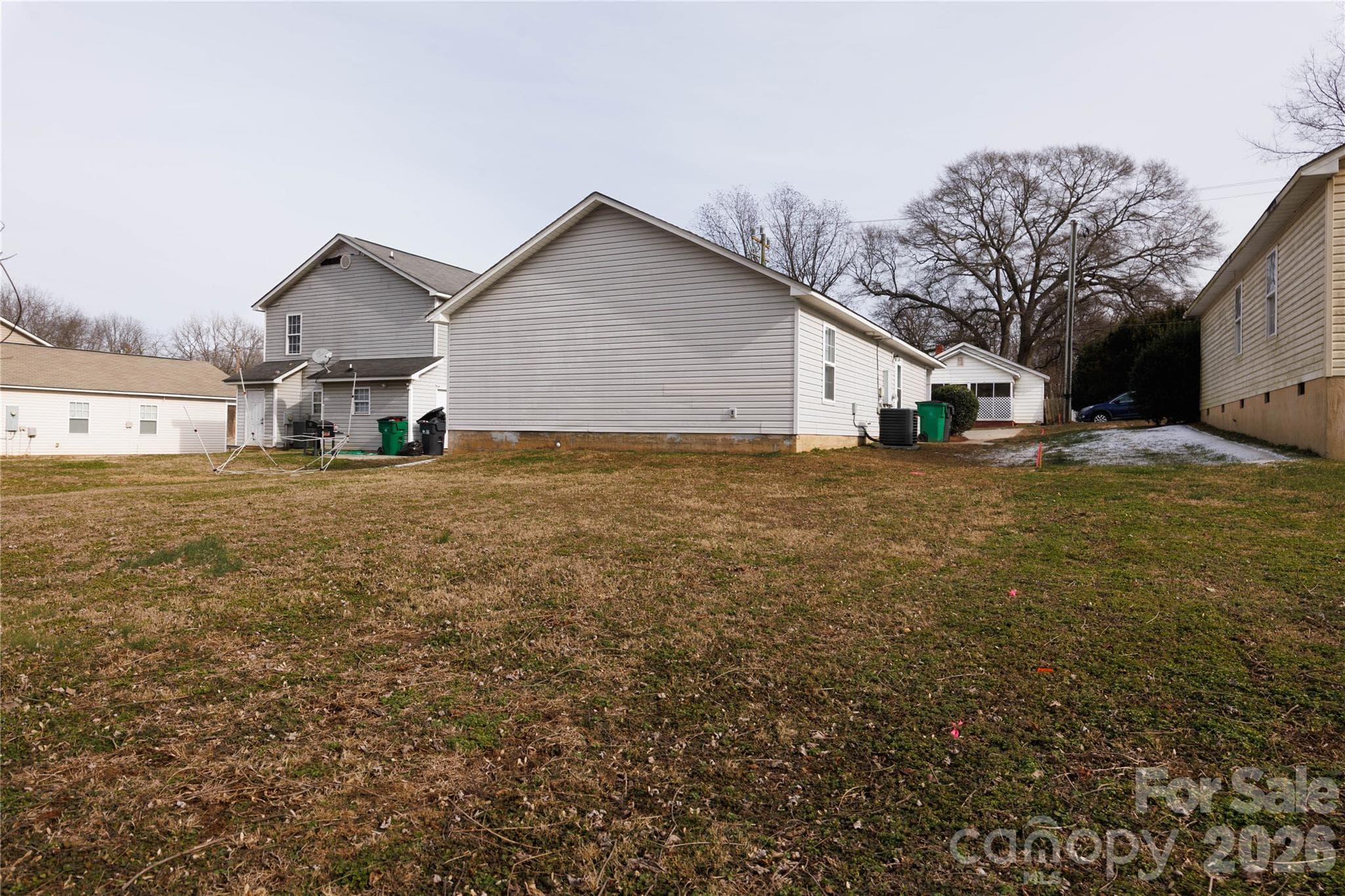 Single Family Residence at 3208 Lasalle Street, Charlotte, photo 13 of 14