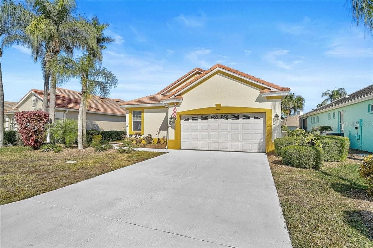 Single Family Residence at 4031 CADDIE DR E, BRADENTON, photo 2 of 47