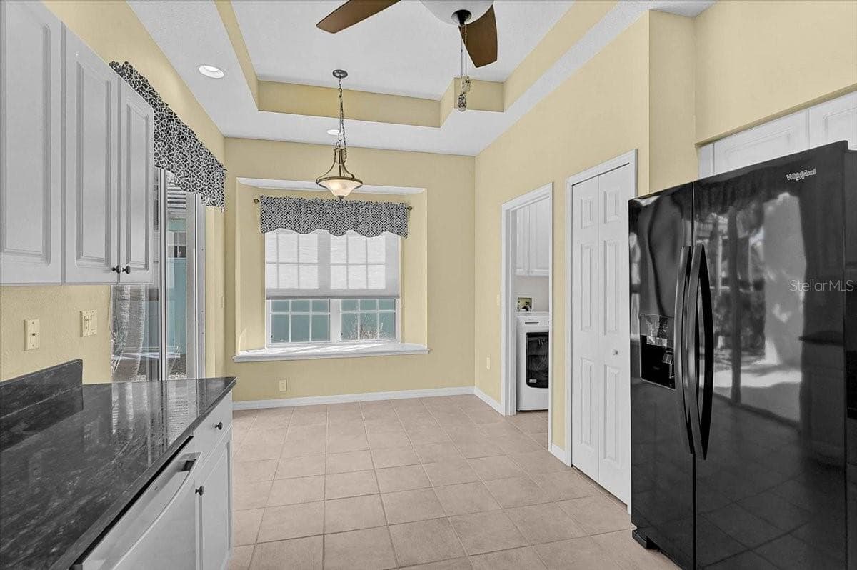 Single Family Residence at 4031 CADDIE DR E, BRADENTON, photo 6 of 47
