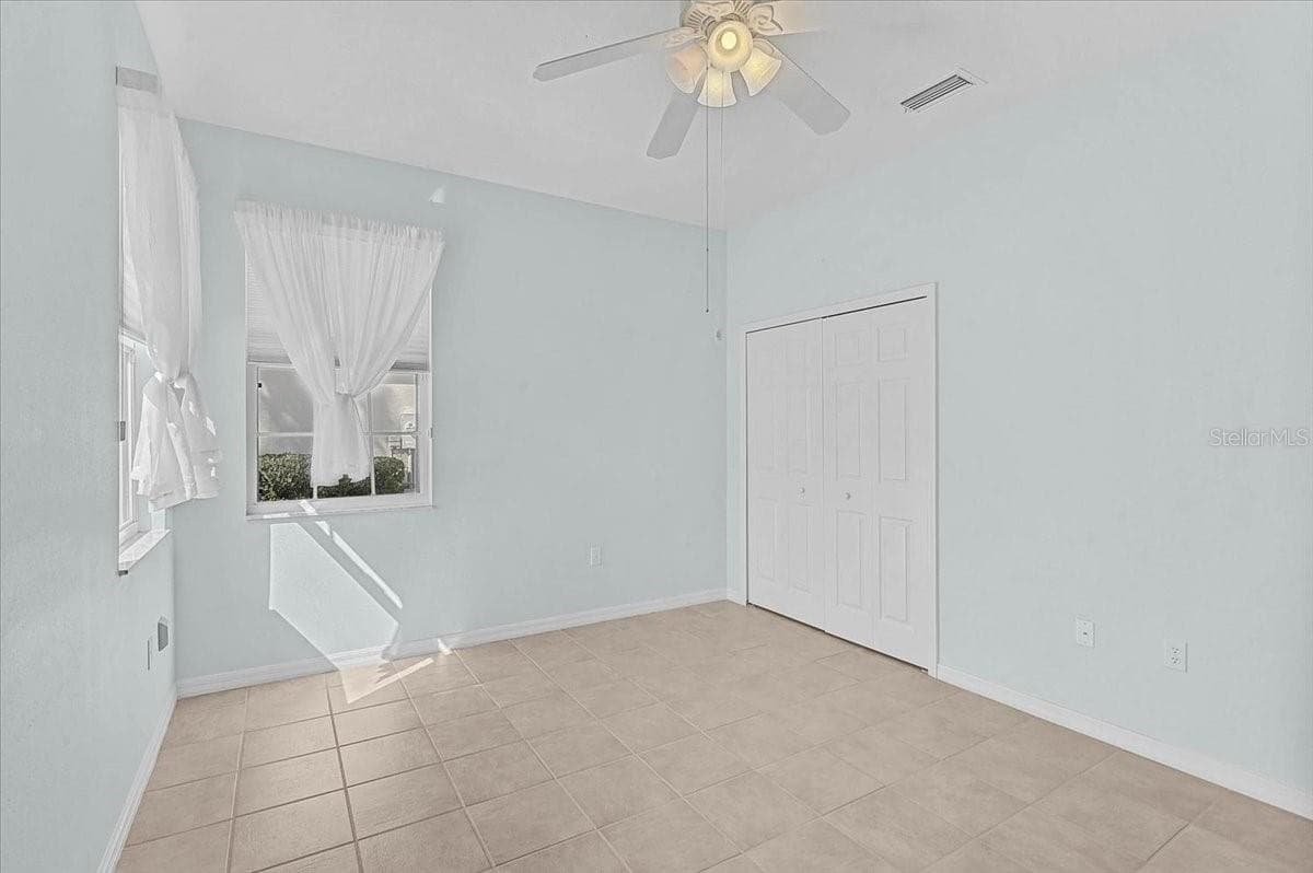 Single Family Residence at 4031 CADDIE DR E, BRADENTON, photo 18 of 47