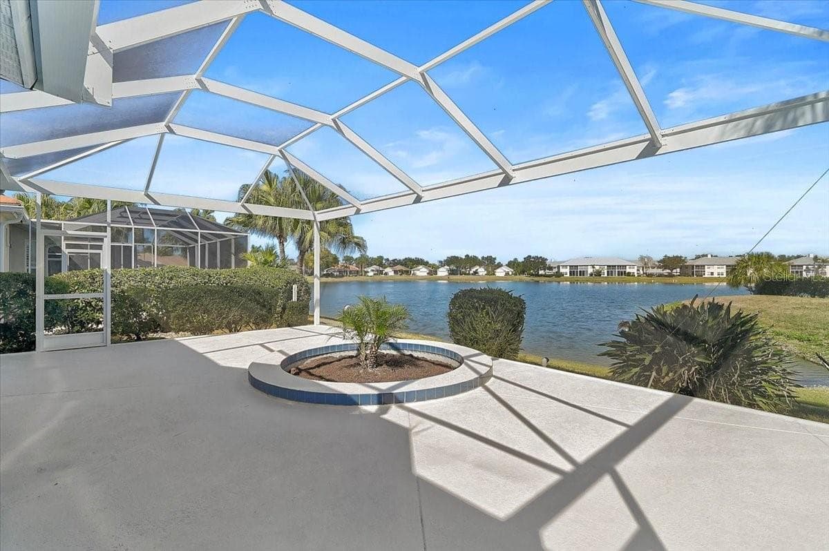 Panoramic Screened Lanai with Hot Tub and Lake View - 4031 CADDIE DR E, BRADENTON