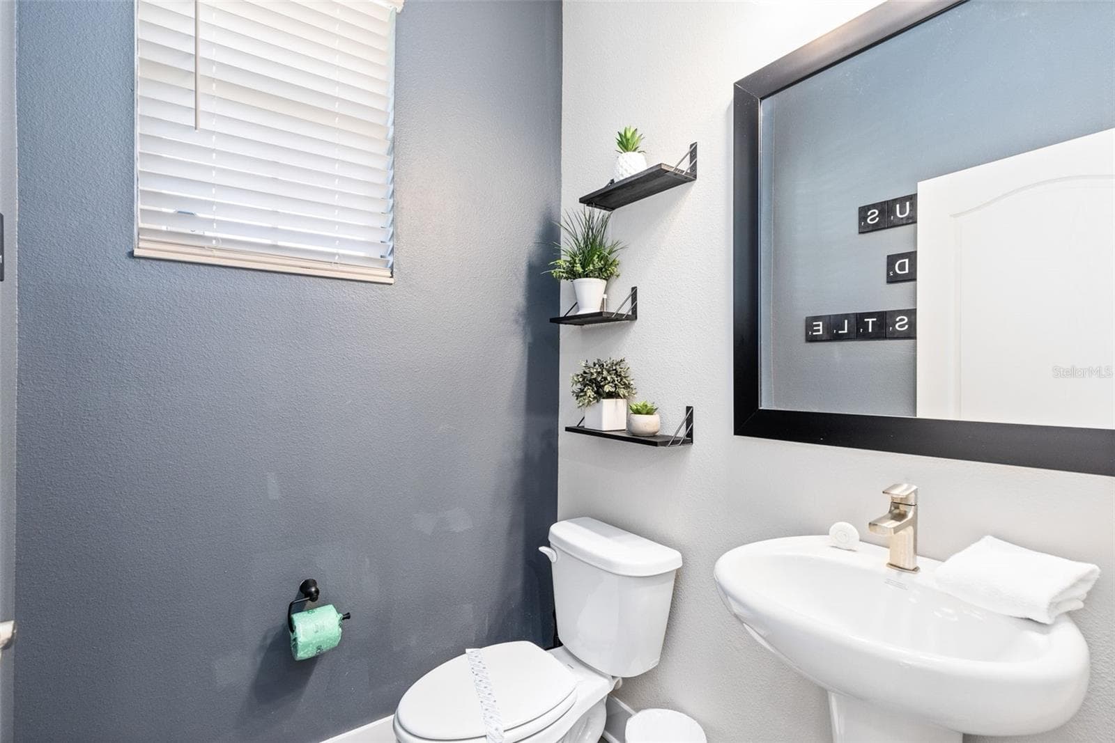 Single Family Residence at 7962 HAVERHILL WAY, REUNION, photo 25 of 32