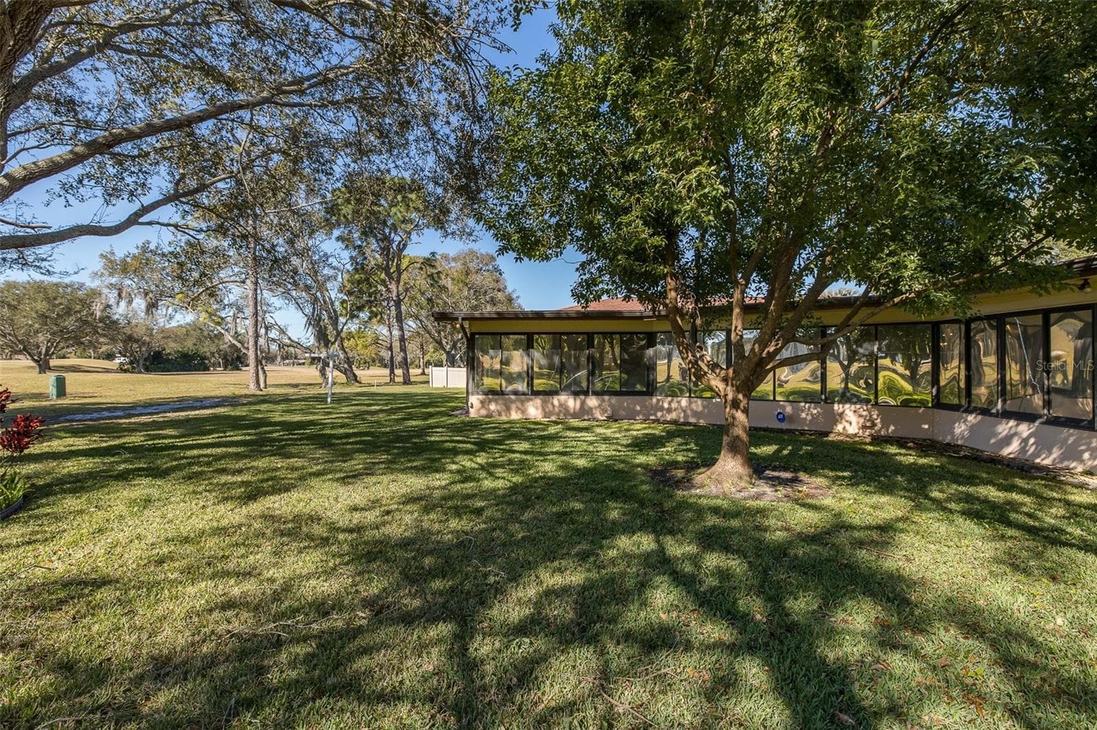 Single Family Residence at 2721 NORTHRIDGE DR E, CLEARWATER, photo 23 of 29