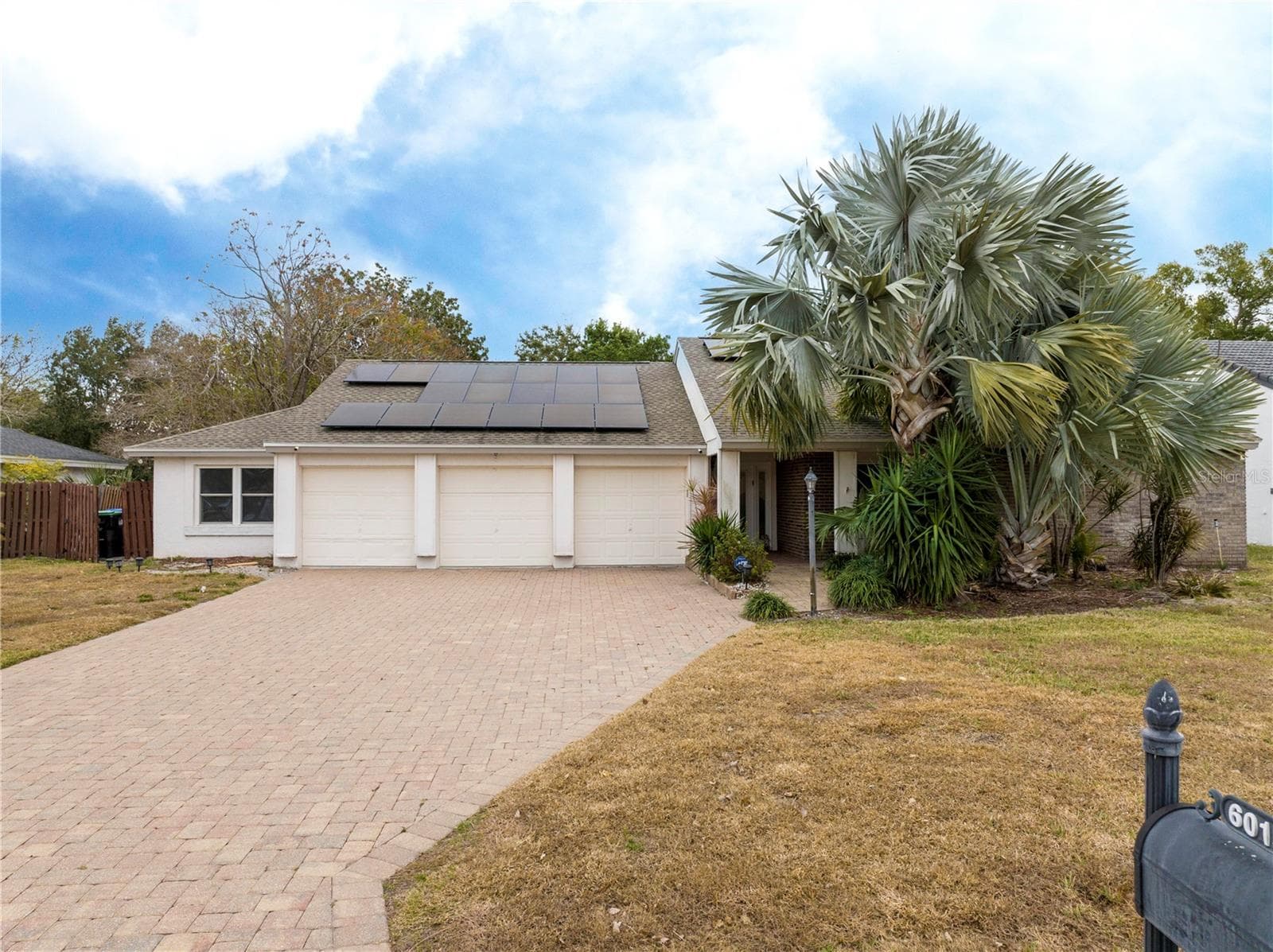 6013 CRYSTAL VIEW DR