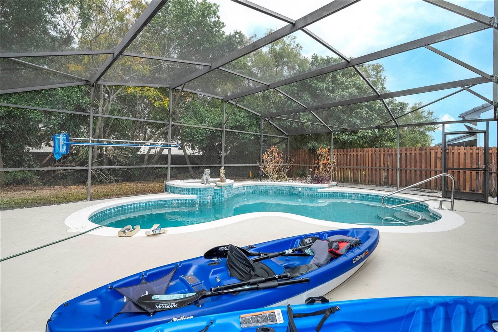 Single Family Residence at 6013 CRYSTAL VIEW DR, ORLANDO, photo 18 of 81