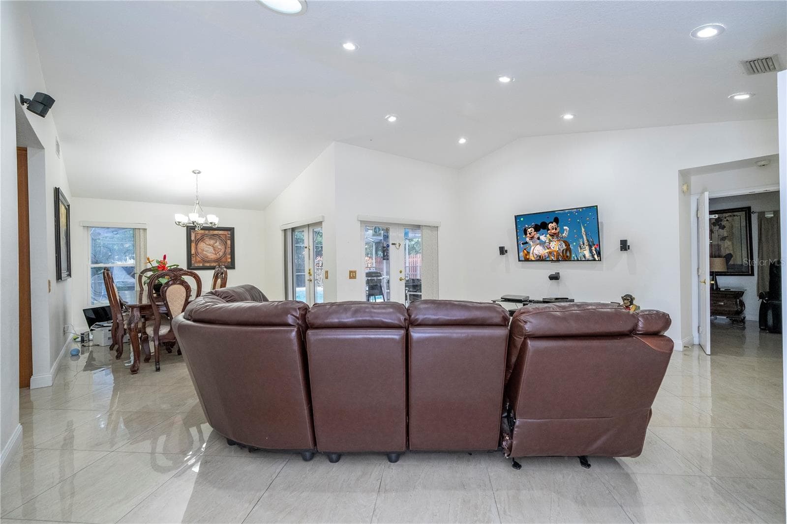 Single Family Residence at 6013 CRYSTAL VIEW DR, ORLANDO, photo 23 of 81