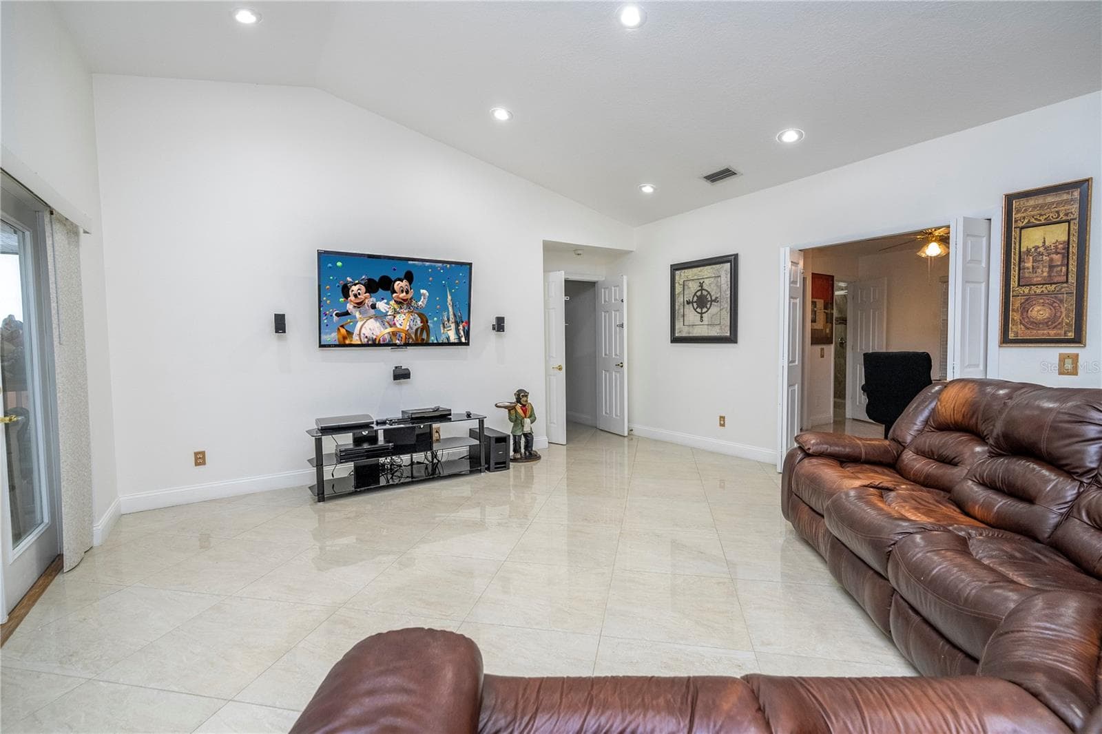 Single Family Residence at 6013 CRYSTAL VIEW DR, ORLANDO, photo 27 of 81