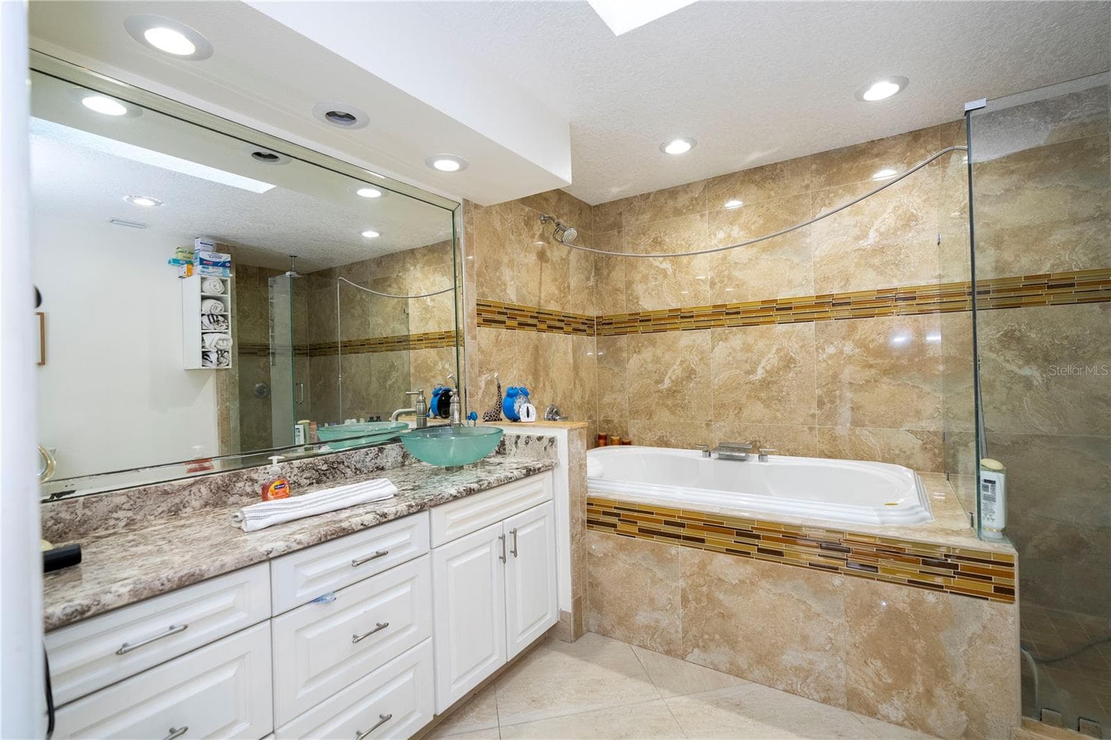 Single Family Residence at 6013 CRYSTAL VIEW DR, ORLANDO, photo 46 of 81