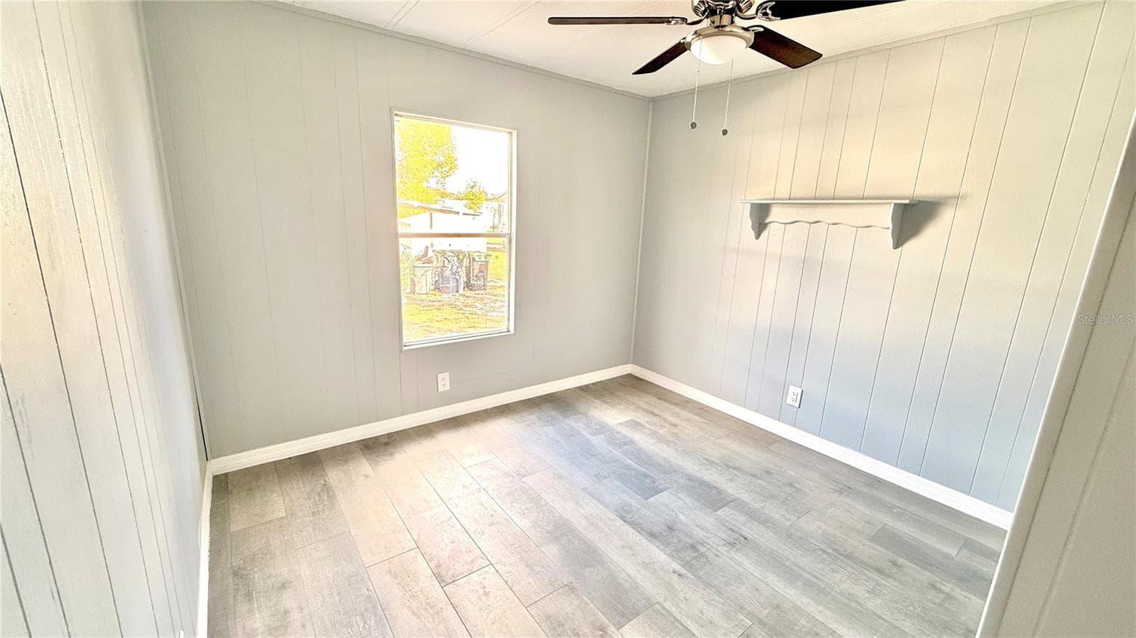 Manufactured Home at 202 CALOOSA LAKE CIR S, LAKE WALES, photo 7 of 15