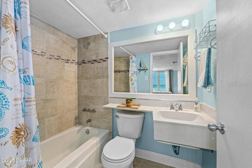 Condo - Hotel at 2301 S ATLANTIC AVE #201, DAYTONA BEACH, photo 14 of 34