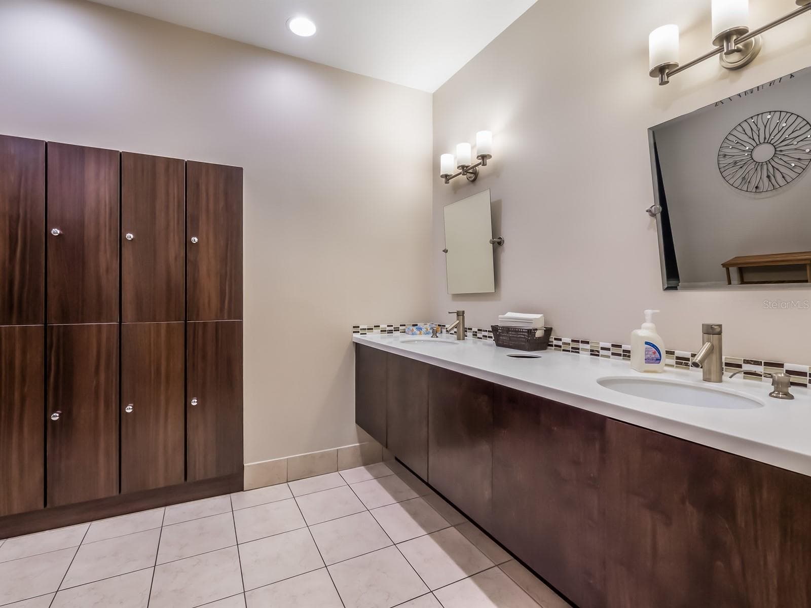 Condominium at 1255 N GULFSTREAM AVE #1106, SARASOTA, photo 68 of 91
