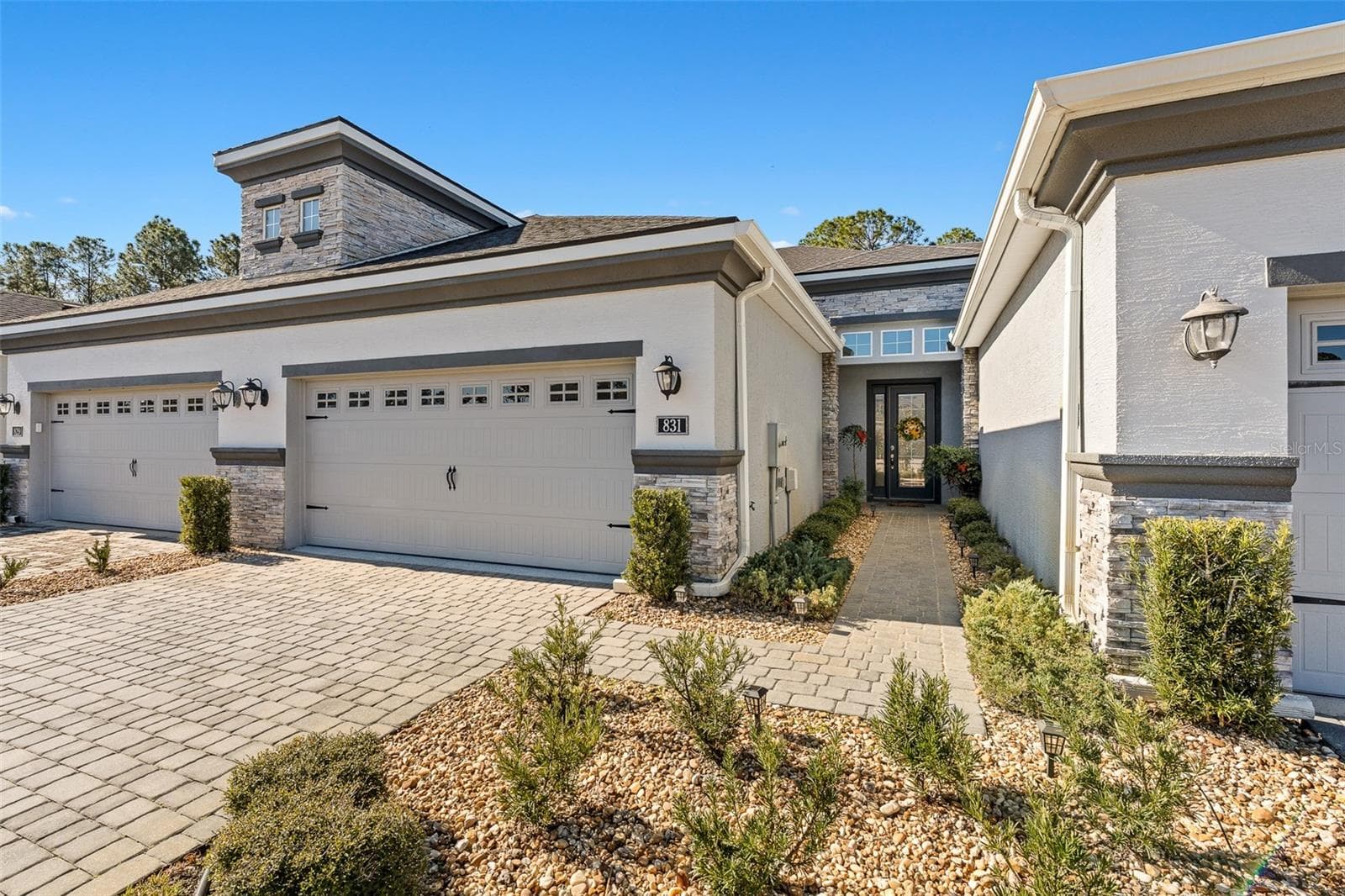 Townhouse at 831 PINEWOOD DR, ORMOND BEACH, photo 2 of 50