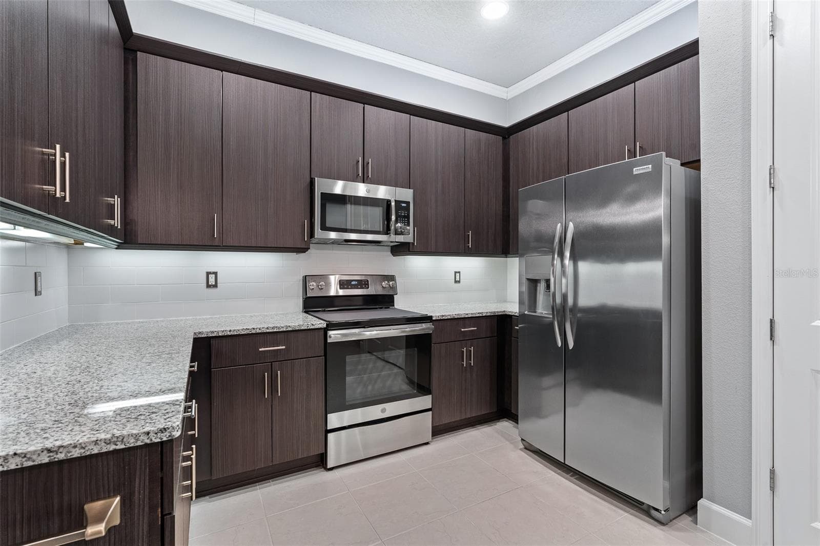 Townhouse at 831 PINEWOOD DR, ORMOND BEACH, photo 16 of 50
