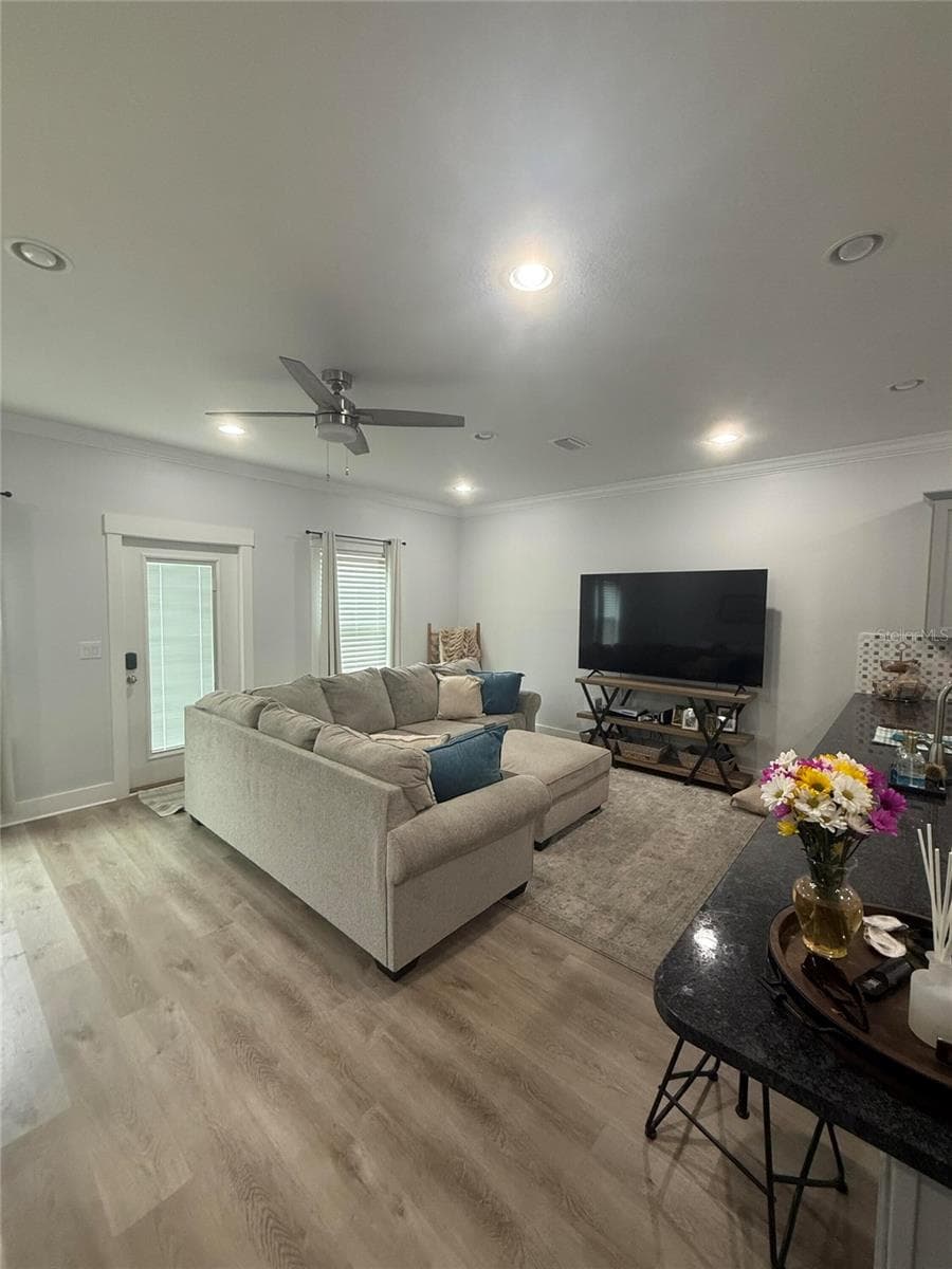 Townhouse at 105 PENTECOST WAY, FORT WALTON BEACH, photo 3 of 17