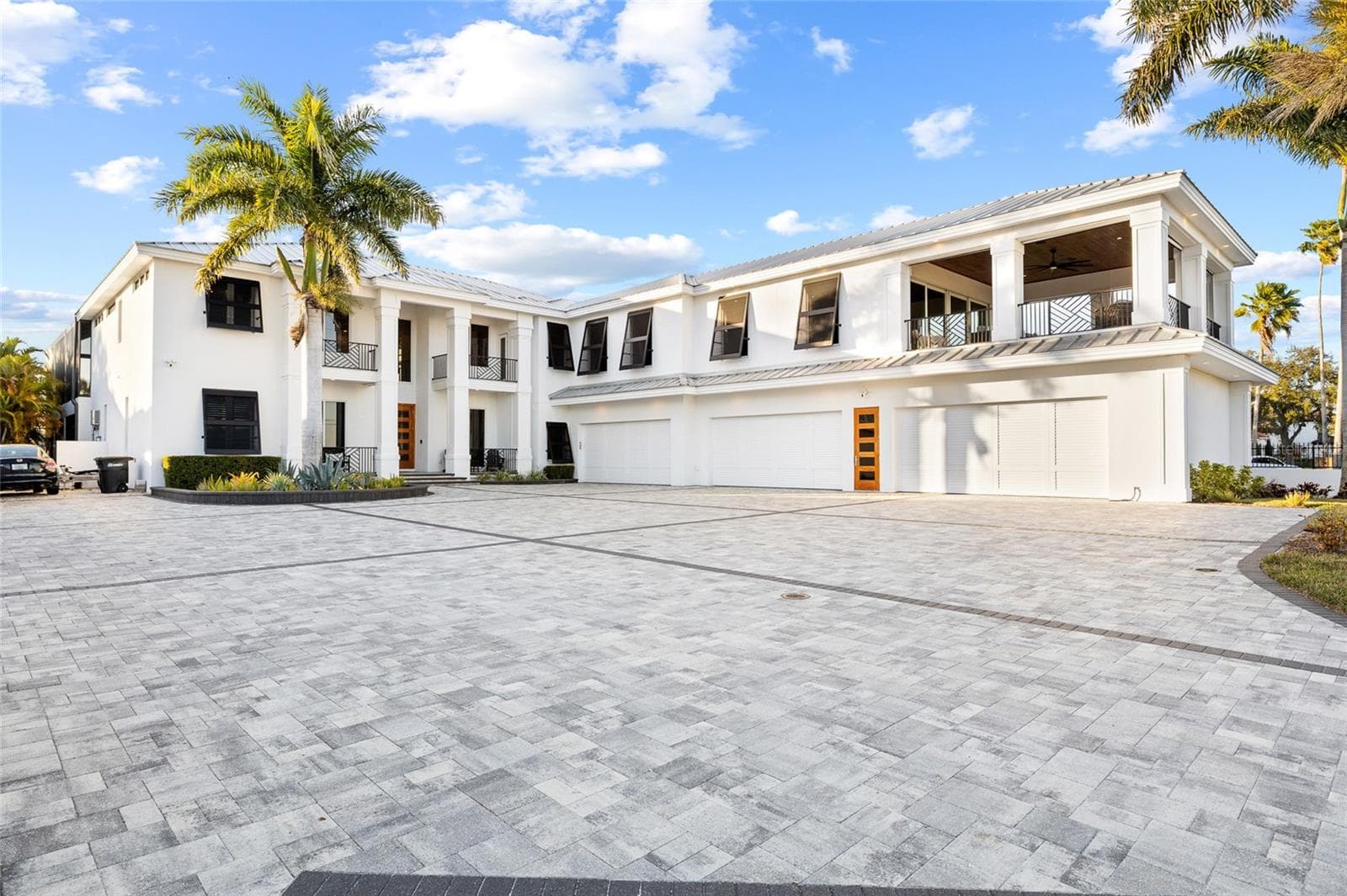 Single Family Residence at 951 S BAYSHORE BLVD, SAFETY HARBOR, photo 2 of 97