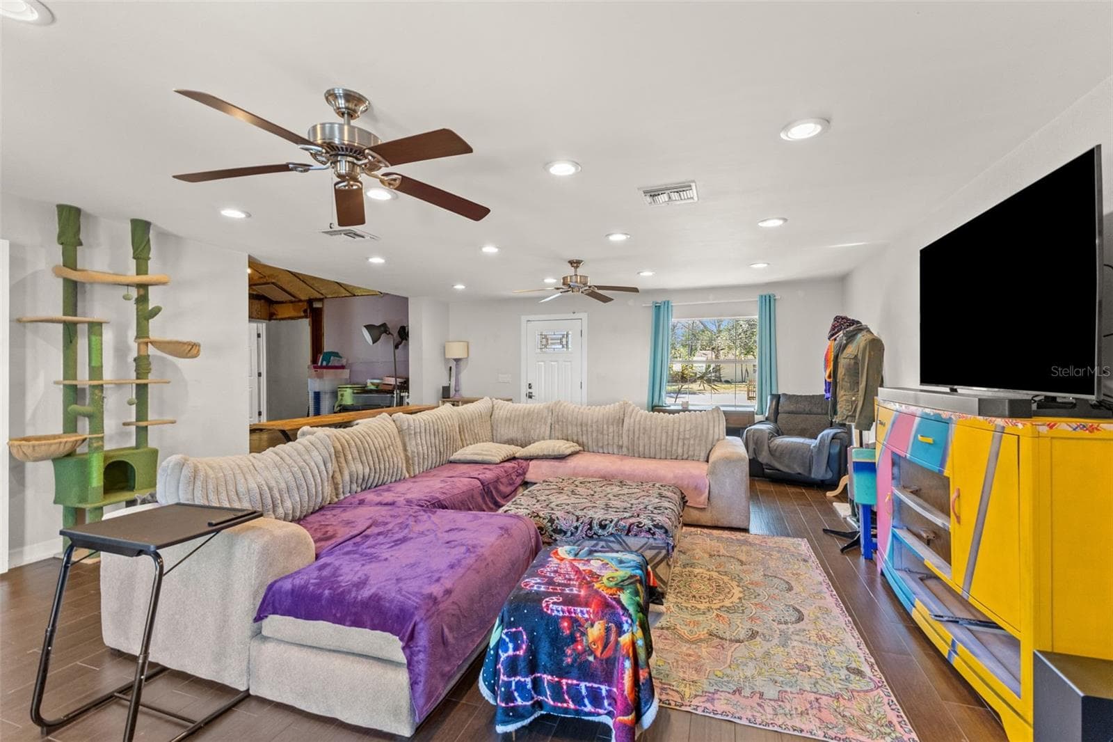 Single Family Residence at 1747 26TH AVE N, ST PETERSBURG, photo 13 of 48