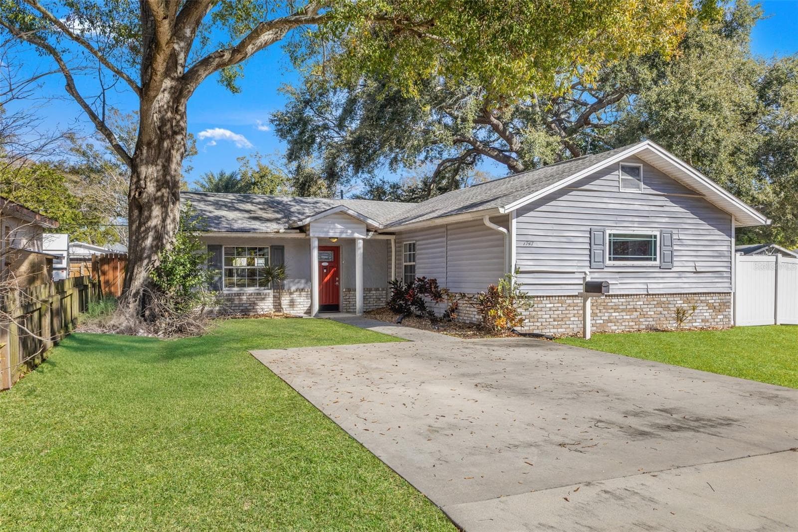 Single Family Residence at 1747 26TH AVE N, ST PETERSBURG, photo 46 of 48