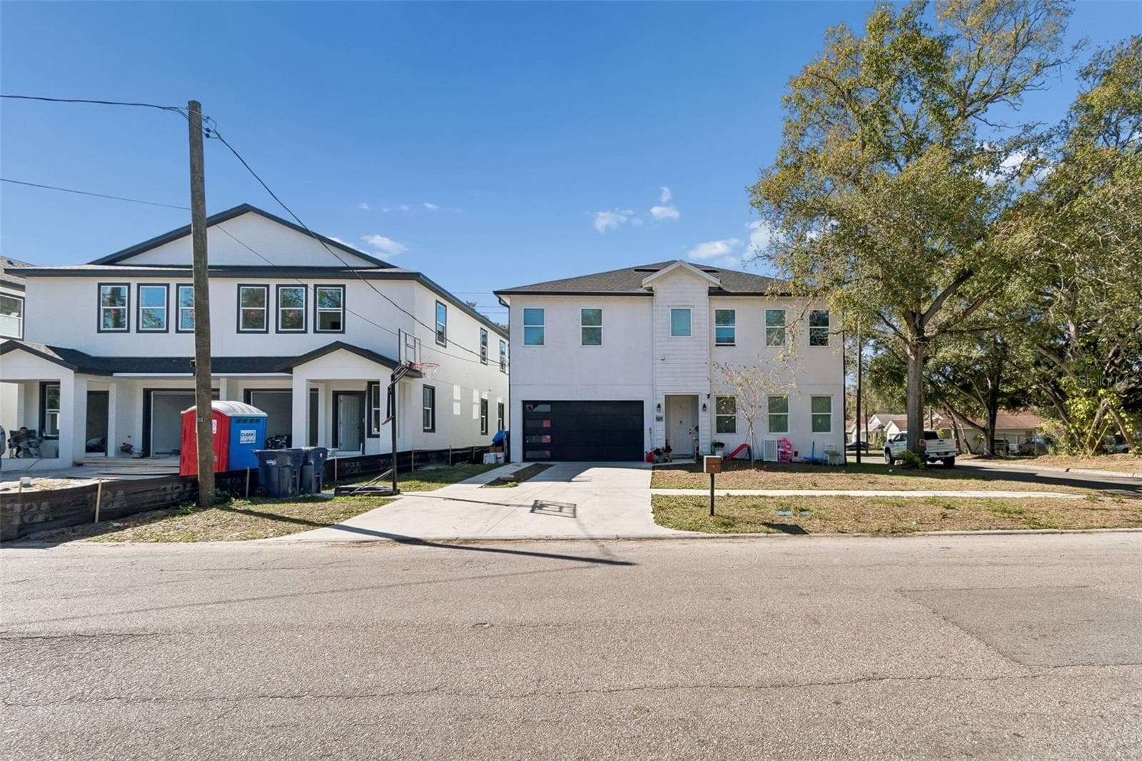 Duplex at 2801 E 19TH AVE, TAMPA, photo 2 of 32